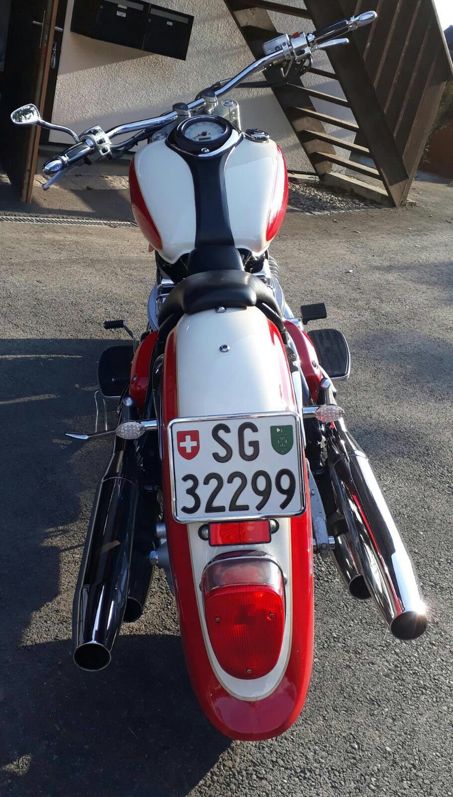 YAMAHA XVZ 1300-image-2