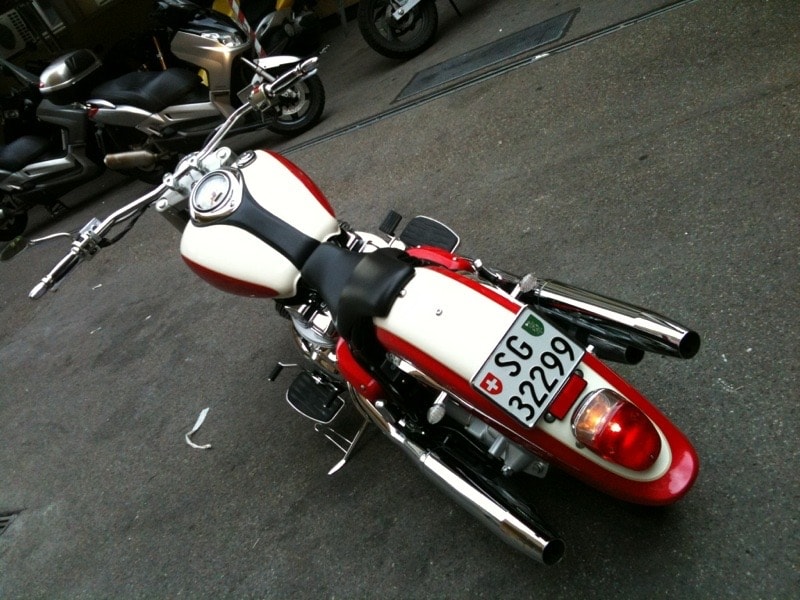 YAMAHA XVZ 1300-image-10