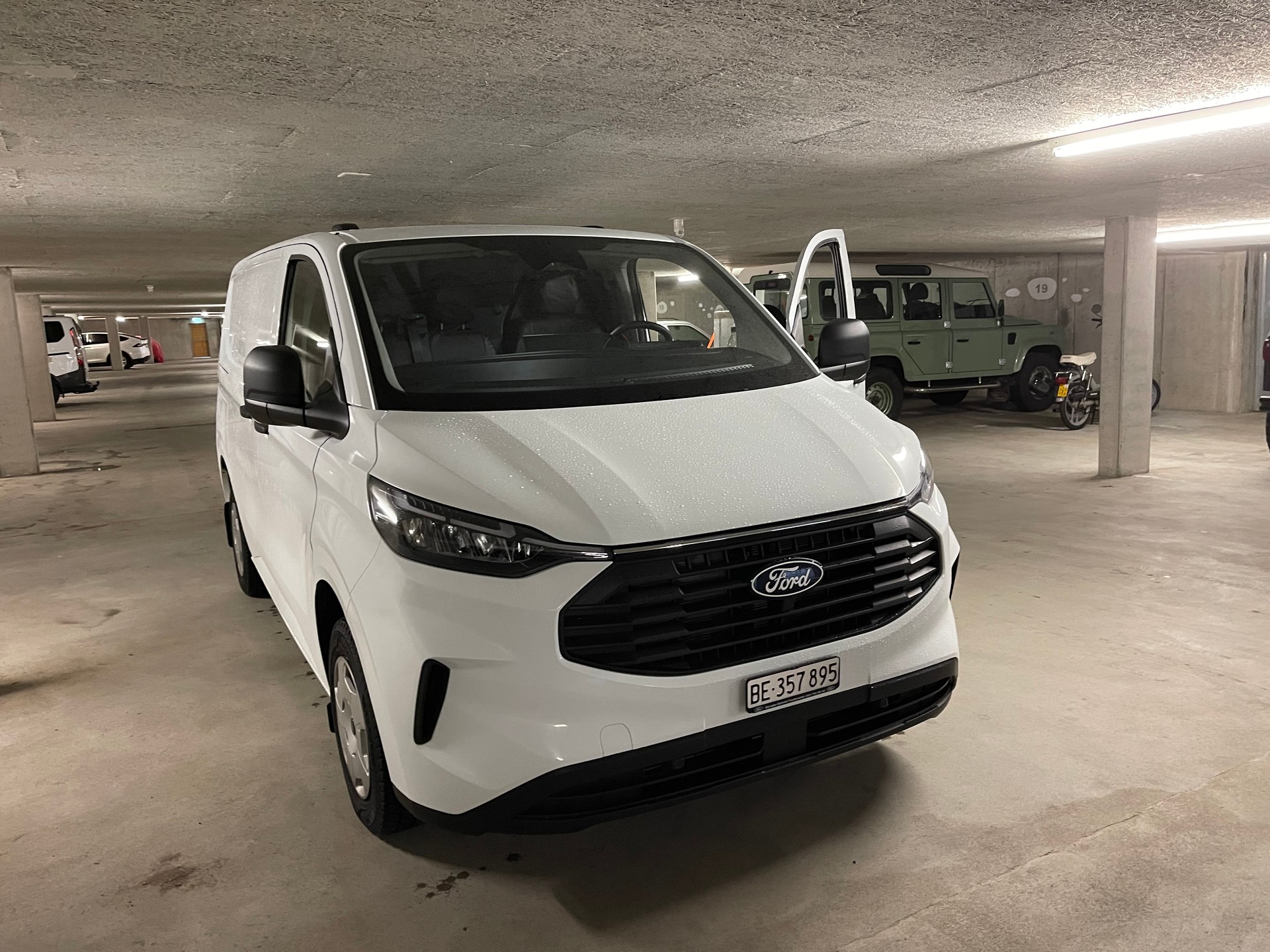 FORD Transit Custom Van 320 L1H1 Trend Automat 4x4-image-5