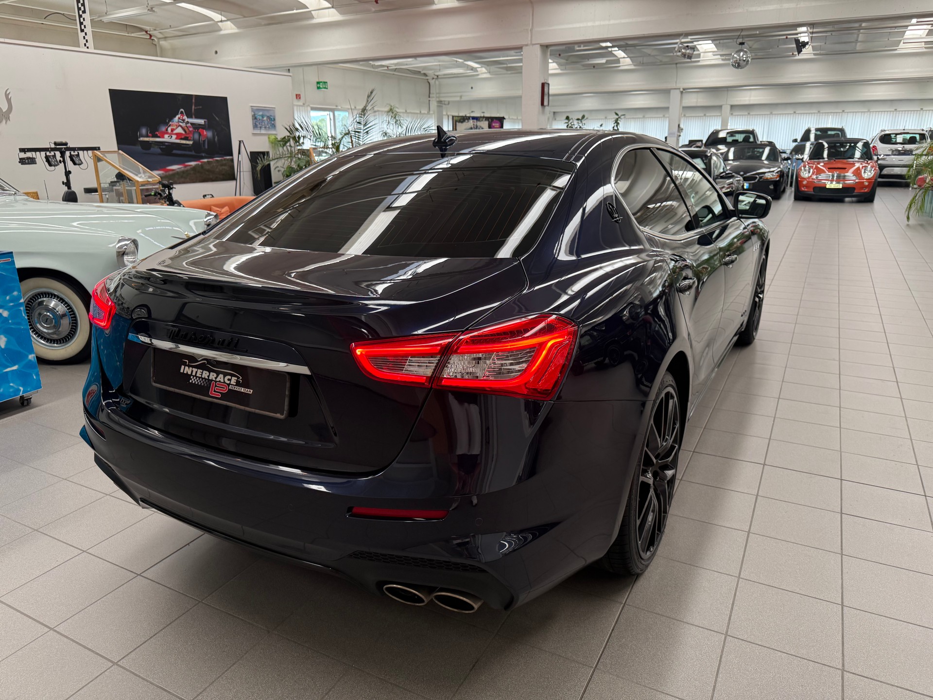 MASERATI Ghibli S Q4 3.0 Automatica-image-3