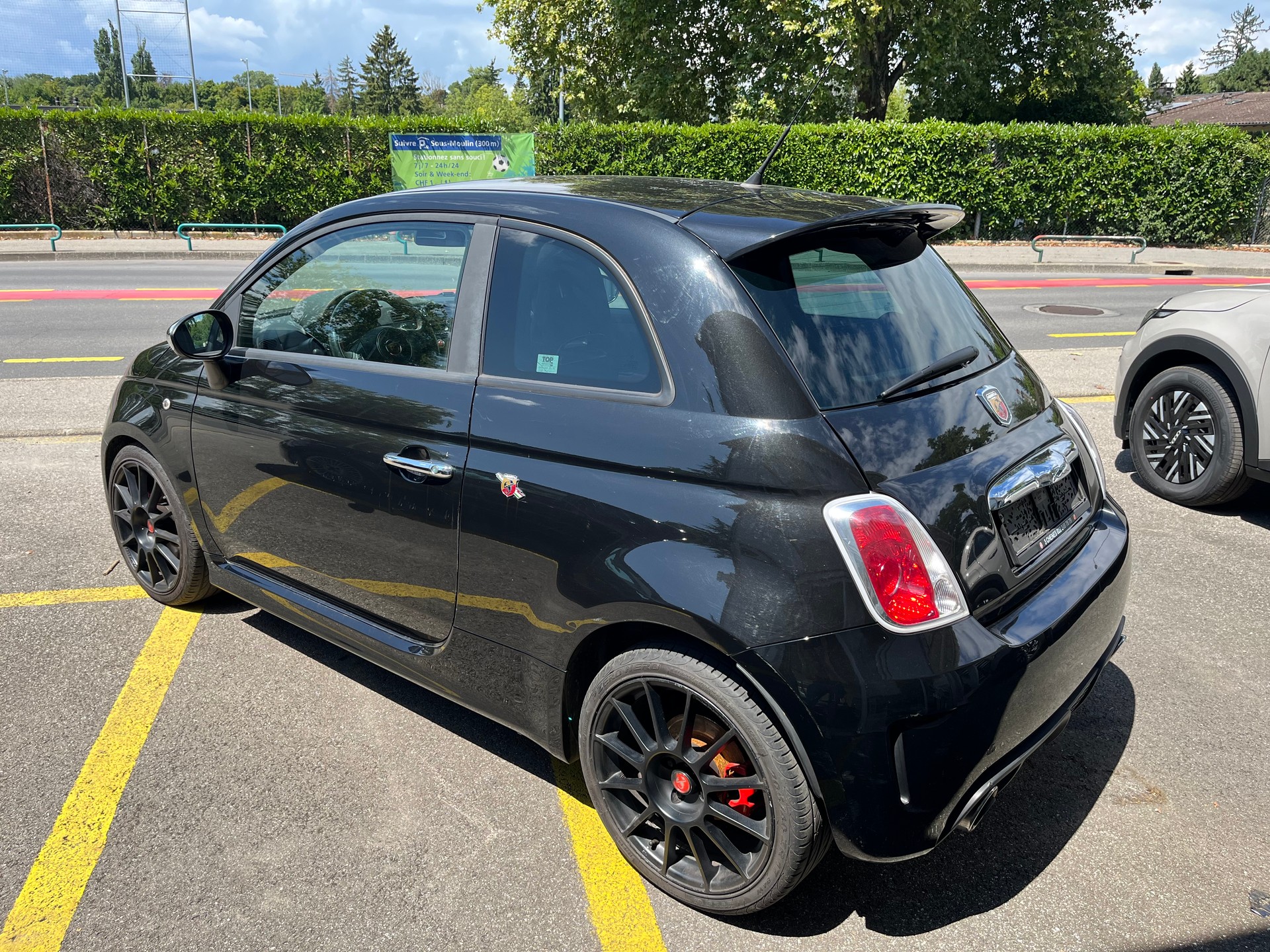 FIAT 500 1.4 16V Turbo Abarth-image-3