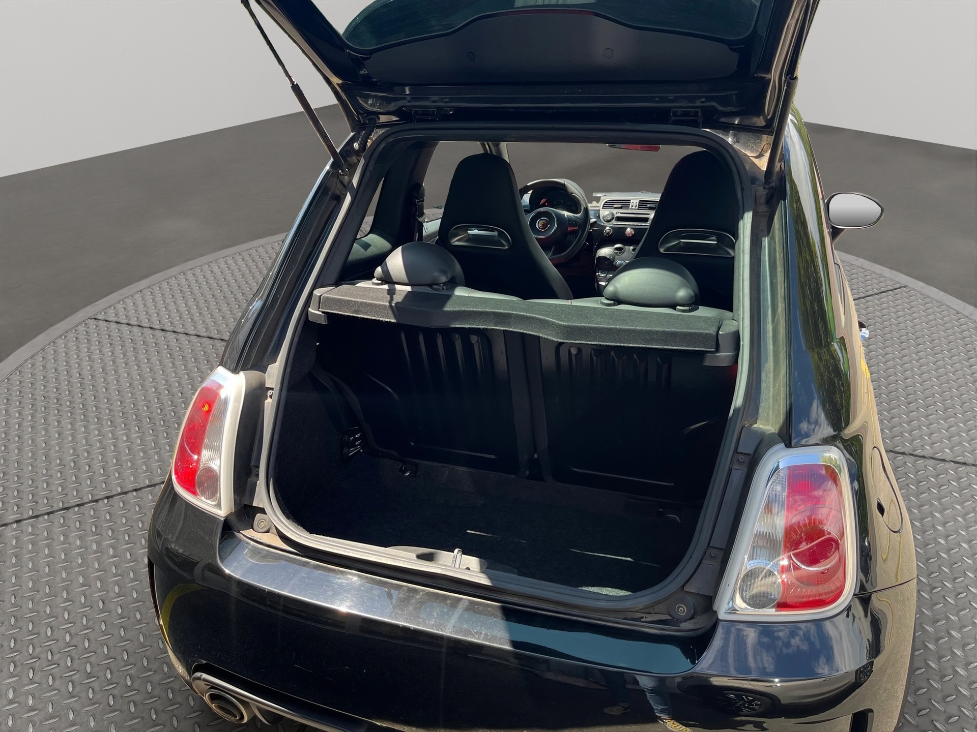 FIAT 500 1.4 16V Turbo Abarth-image-3