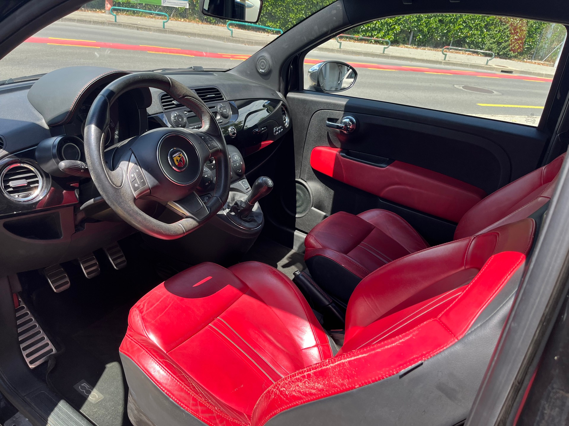 FIAT 500 1.4 16V Turbo Abarth-image-7