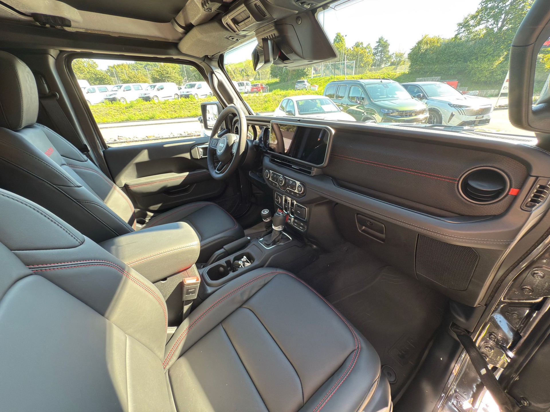 JEEP Wrangler 2.0 Unlimited Rubicon Automatic-image-8