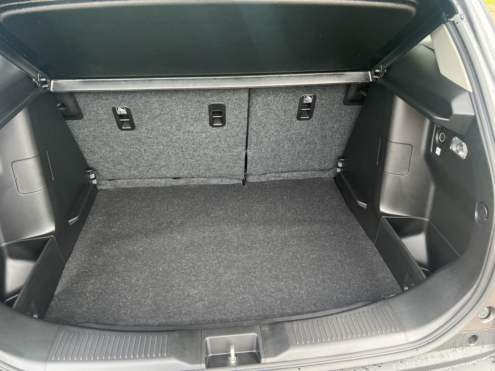 SUZUKI S-Cross 1.4 T Compact+ Hybrid 4x4-image-15