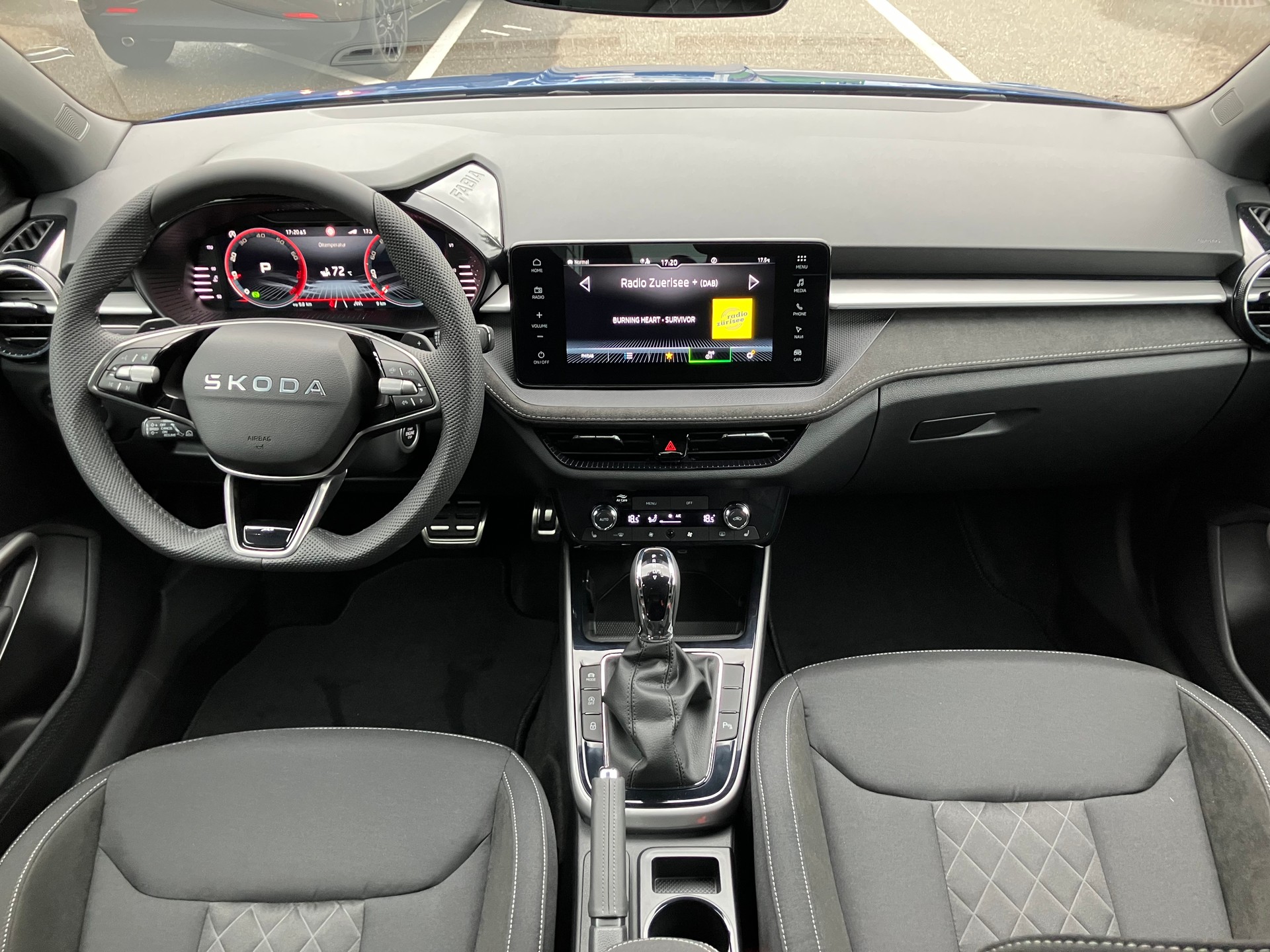 SKODA Fabia 1.5 TSI Monte Carlo DSG-image-10