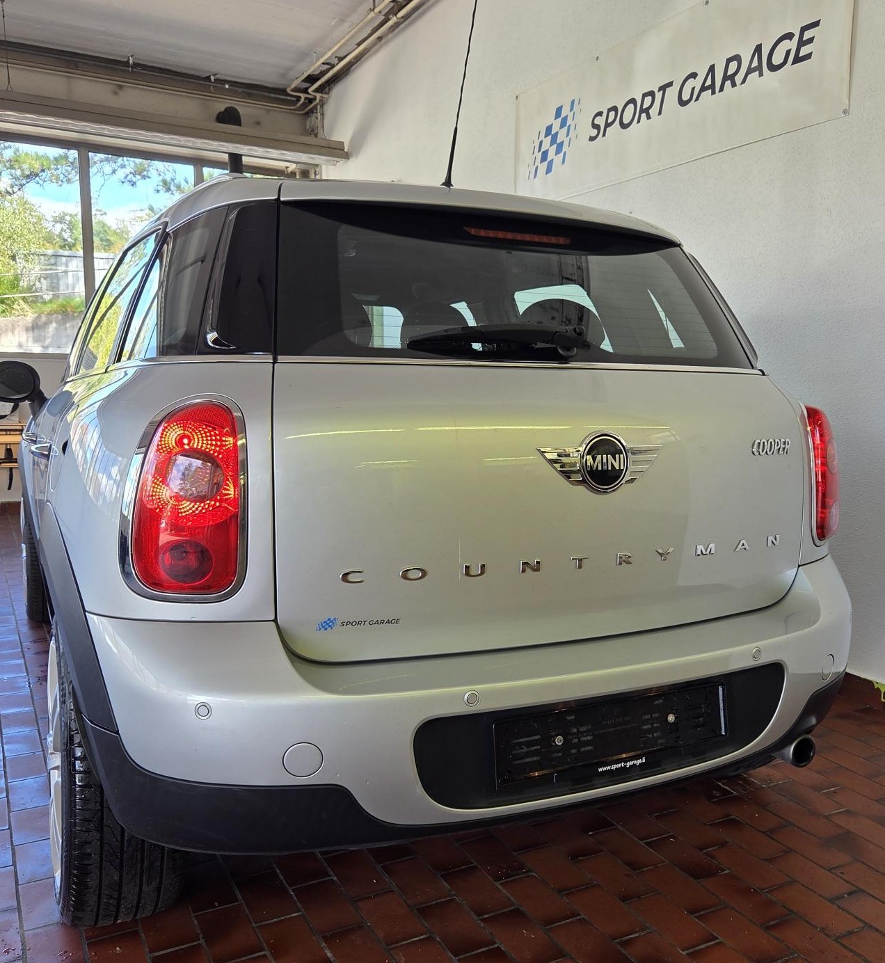 MINI Countryman Cooper ALL4-image-2