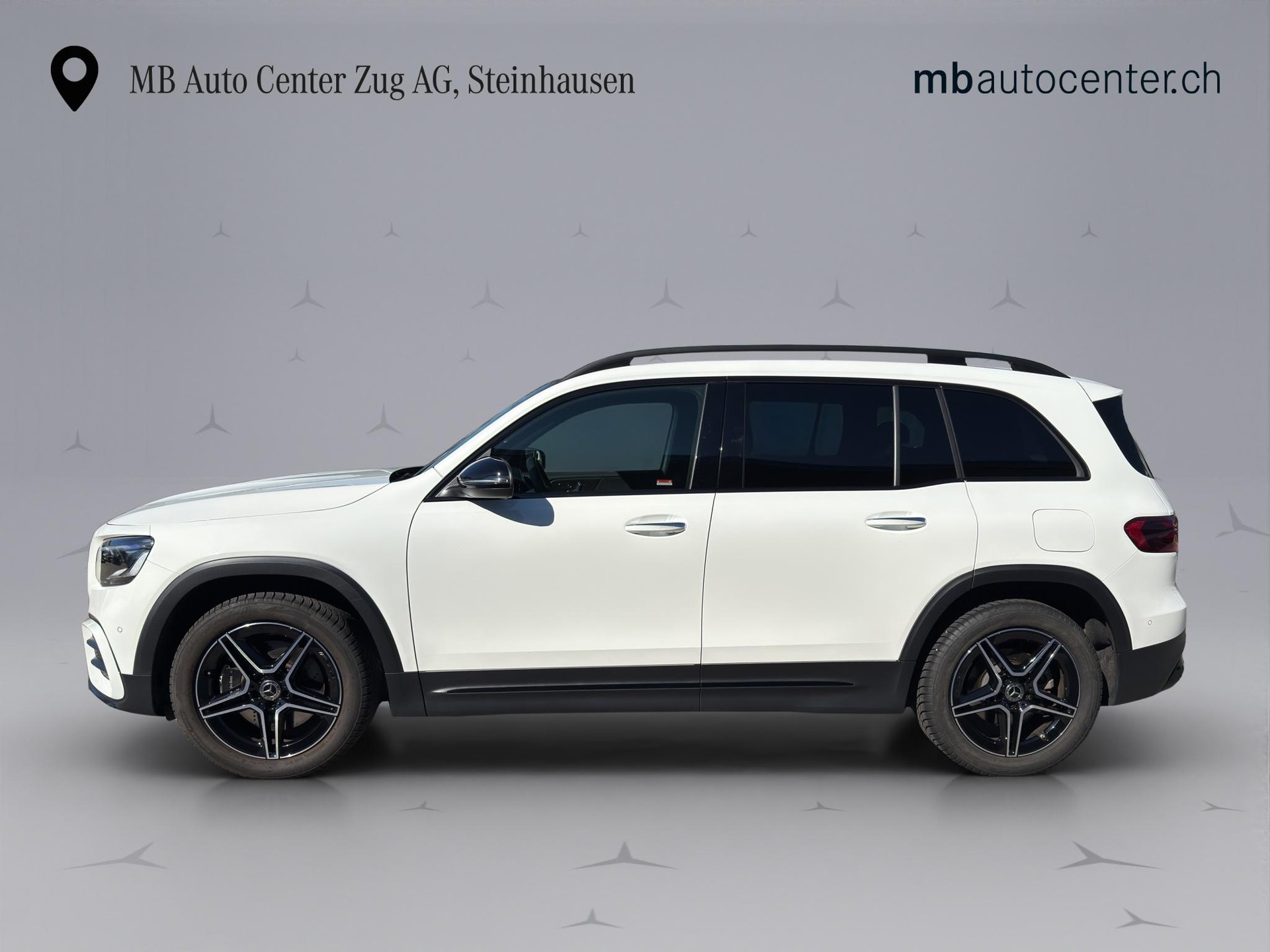 MERCEDES-BENZ GLB 220 AMG Line 4matic-image-1