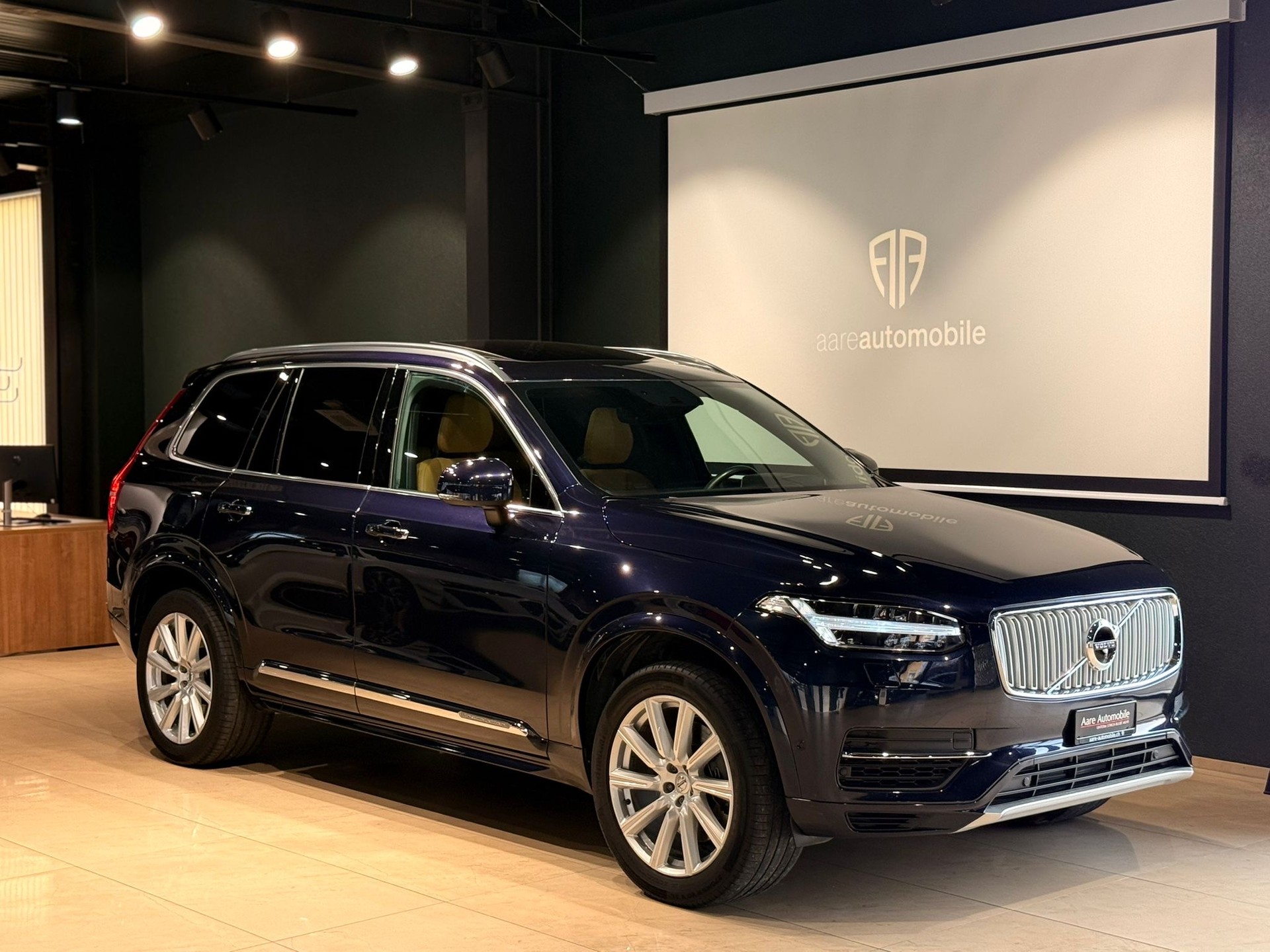 VOLVO XC90 T8 AWD Inscription Geartronic-image-0