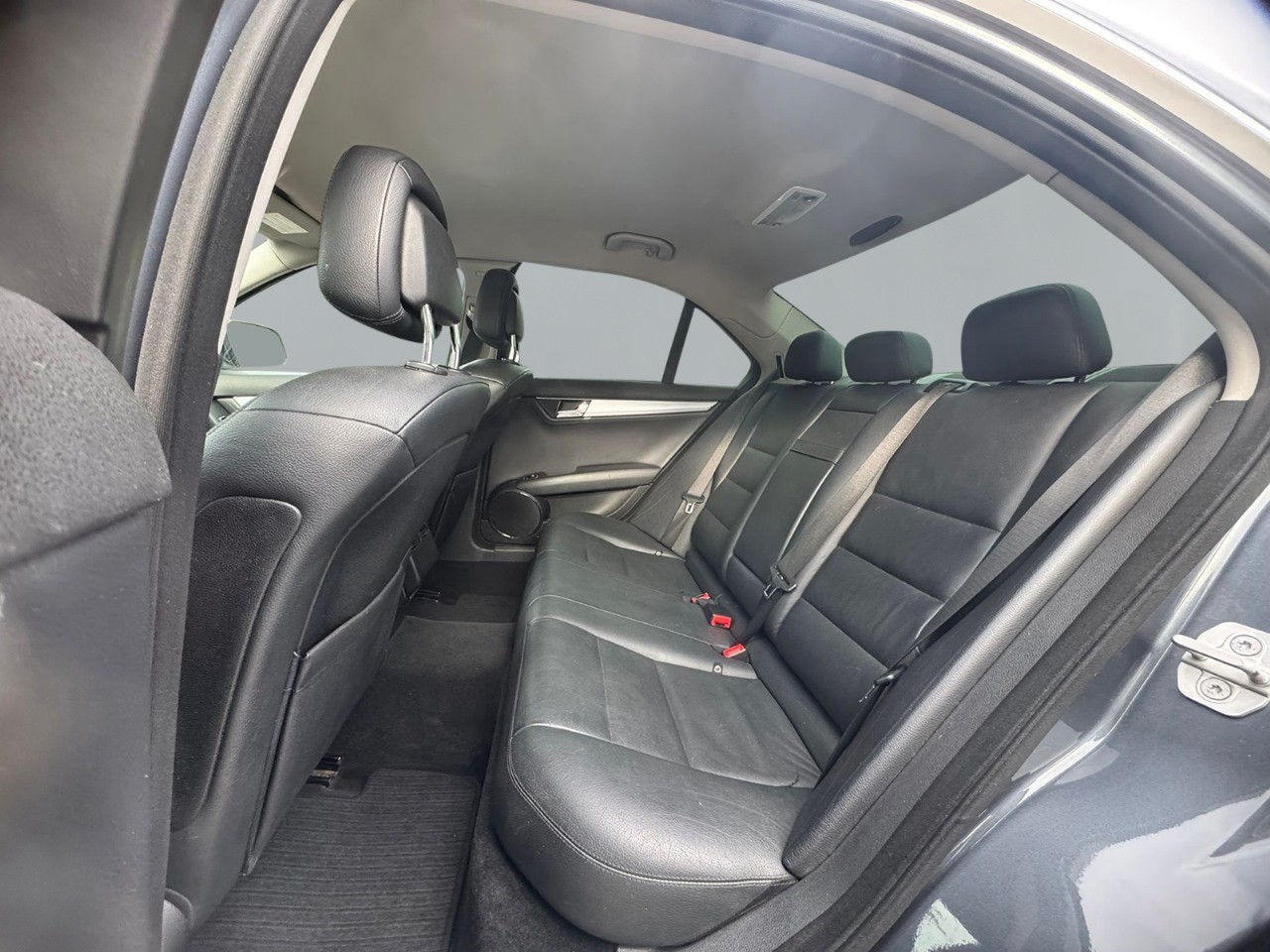 MERCEDES-BENZ C 350 CDI (320 CDI) Avantgarde 4Matic 7G-Tronic-image-5