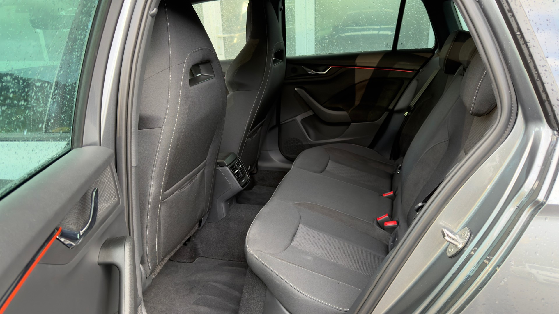 SKODA Scala 1.0 TSI 115 Dynamic DSG-image-10
