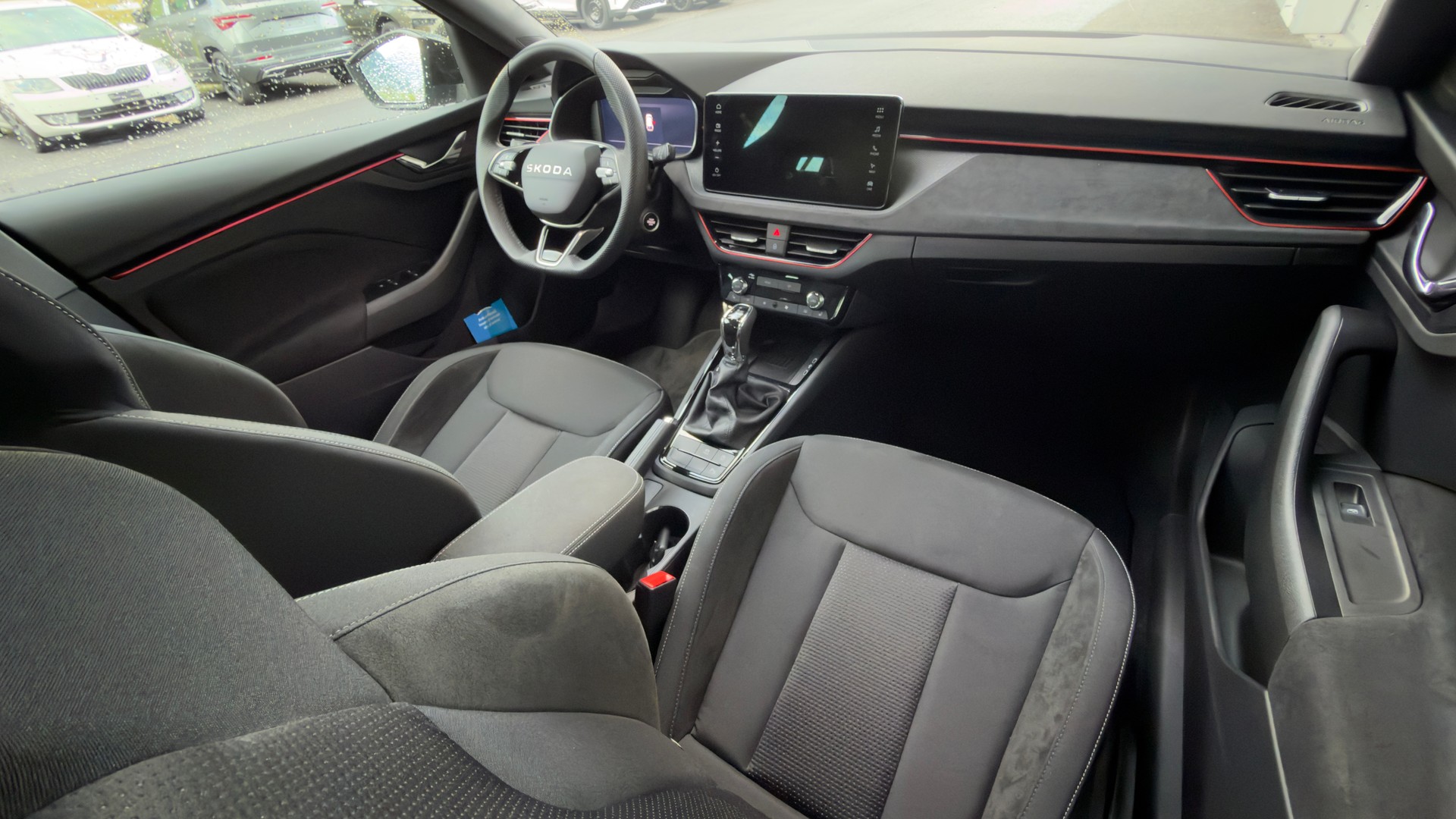 SKODA Scala 1.0 TSI 115 Dynamic DSG-image-11