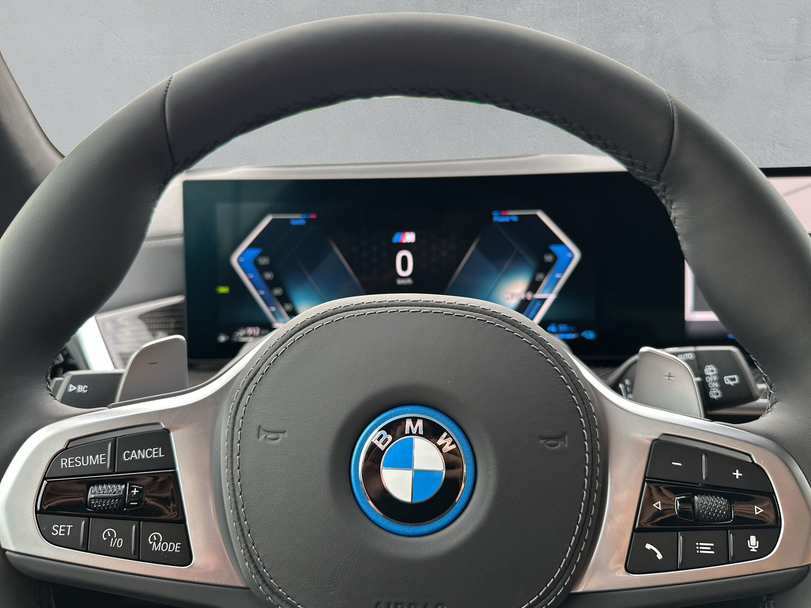BMW X5 xDrive 50e M Sport Pro Steptronic-image-17