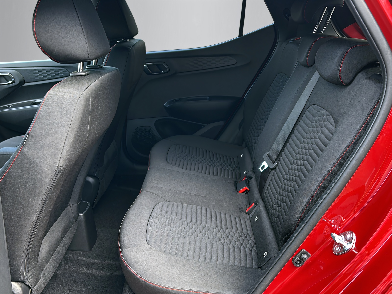 HYUNDAI i10 1.0 T-GDi N-Line-image-11