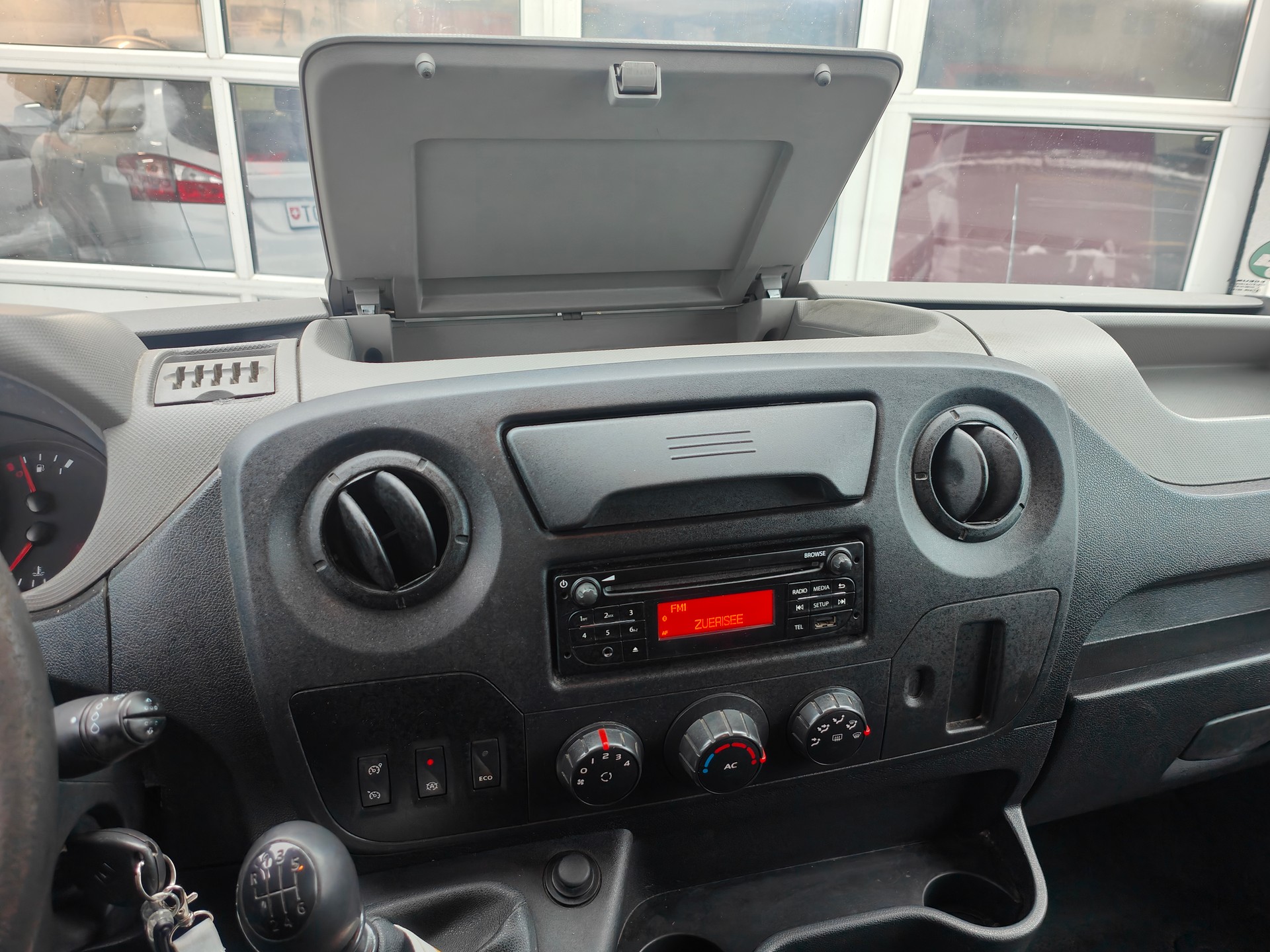 RENAULT Master P35 ENERGY 2.3dCi 165 L3H3-image-11