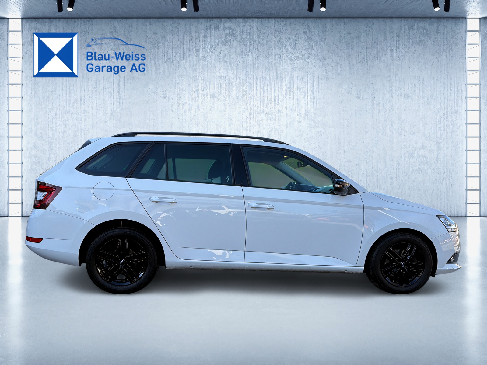 SKODA Fabia Combi 1.0 TSI Style DSG-image-3
