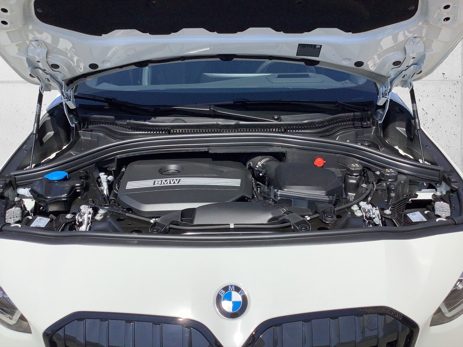 BMW 223i Act. T. xDr. M Sport-image-10
