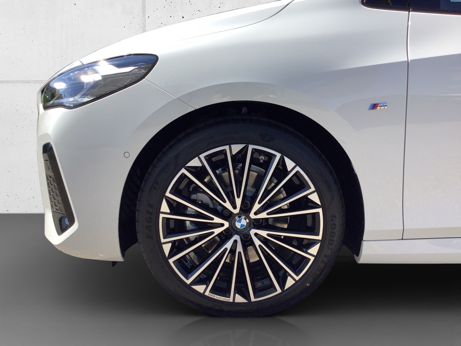 BMW 223i Act. T. xDr. M Sport-image-8