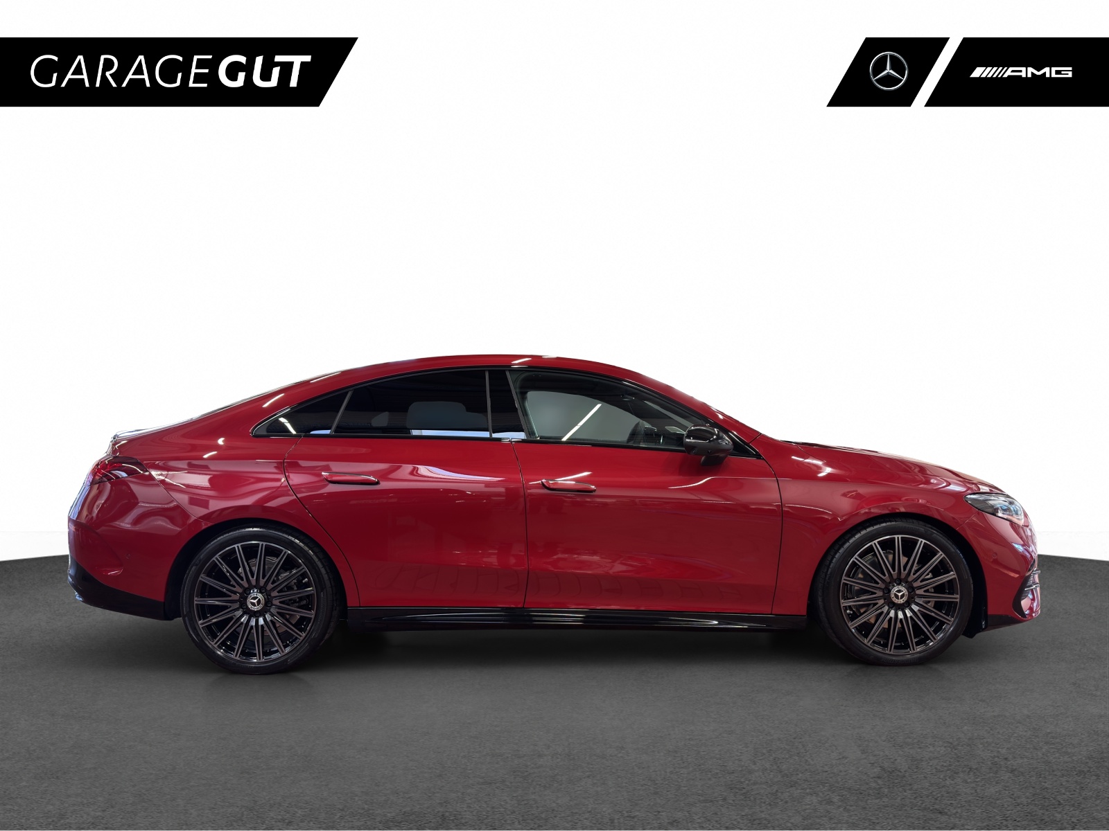 MERCEDES-BENZ CLA 220 AMG-Line 8G-DCT 4Matic-image-5