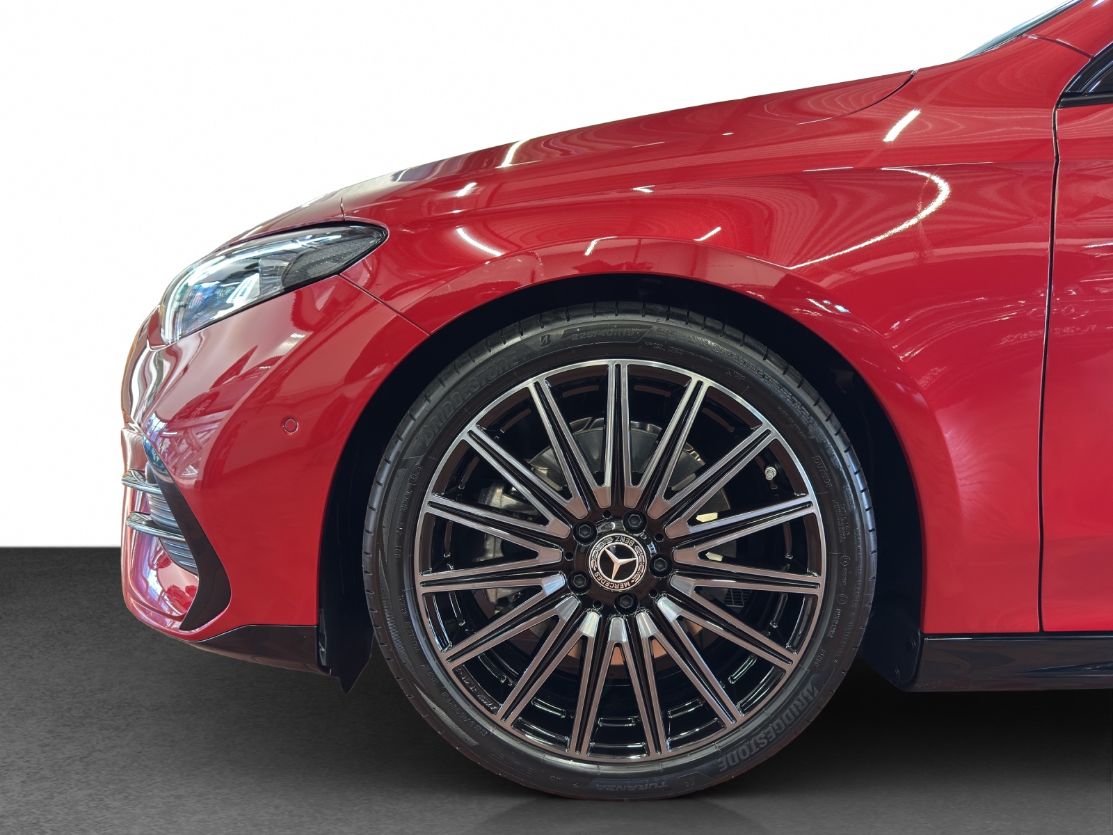 MERCEDES-BENZ CLA 220 AMG-Line 8G-DCT 4Matic-image-21
