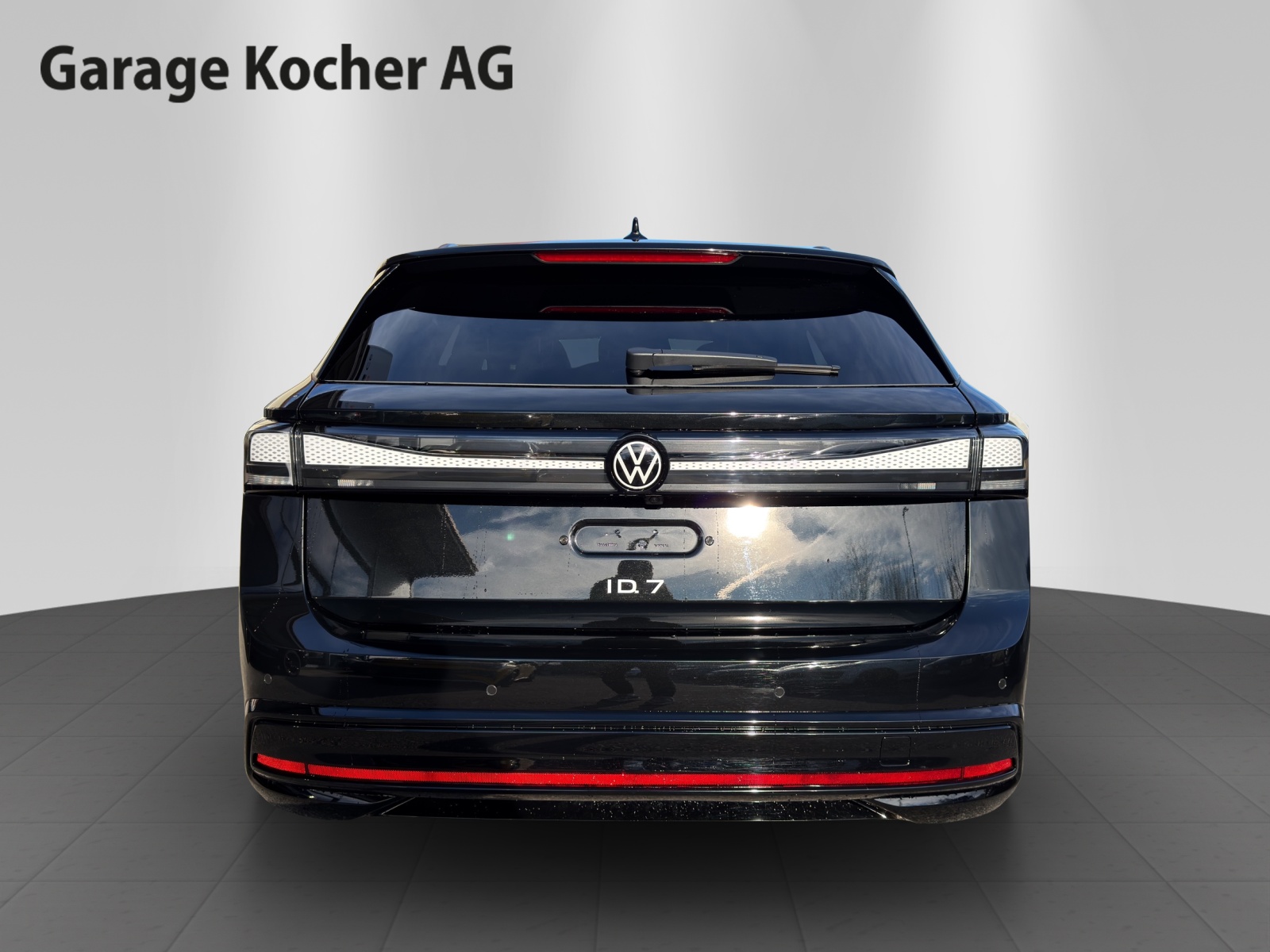 VW ID.7 Tourer Pro S 86 kWh Pro S United-image-3