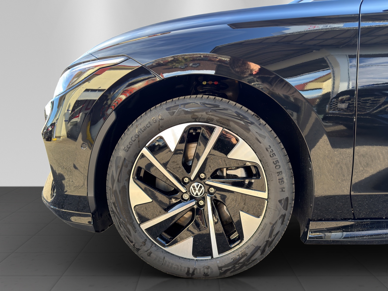 VW ID.7 Tourer Pro S 86 kWh Pro S United-image-7