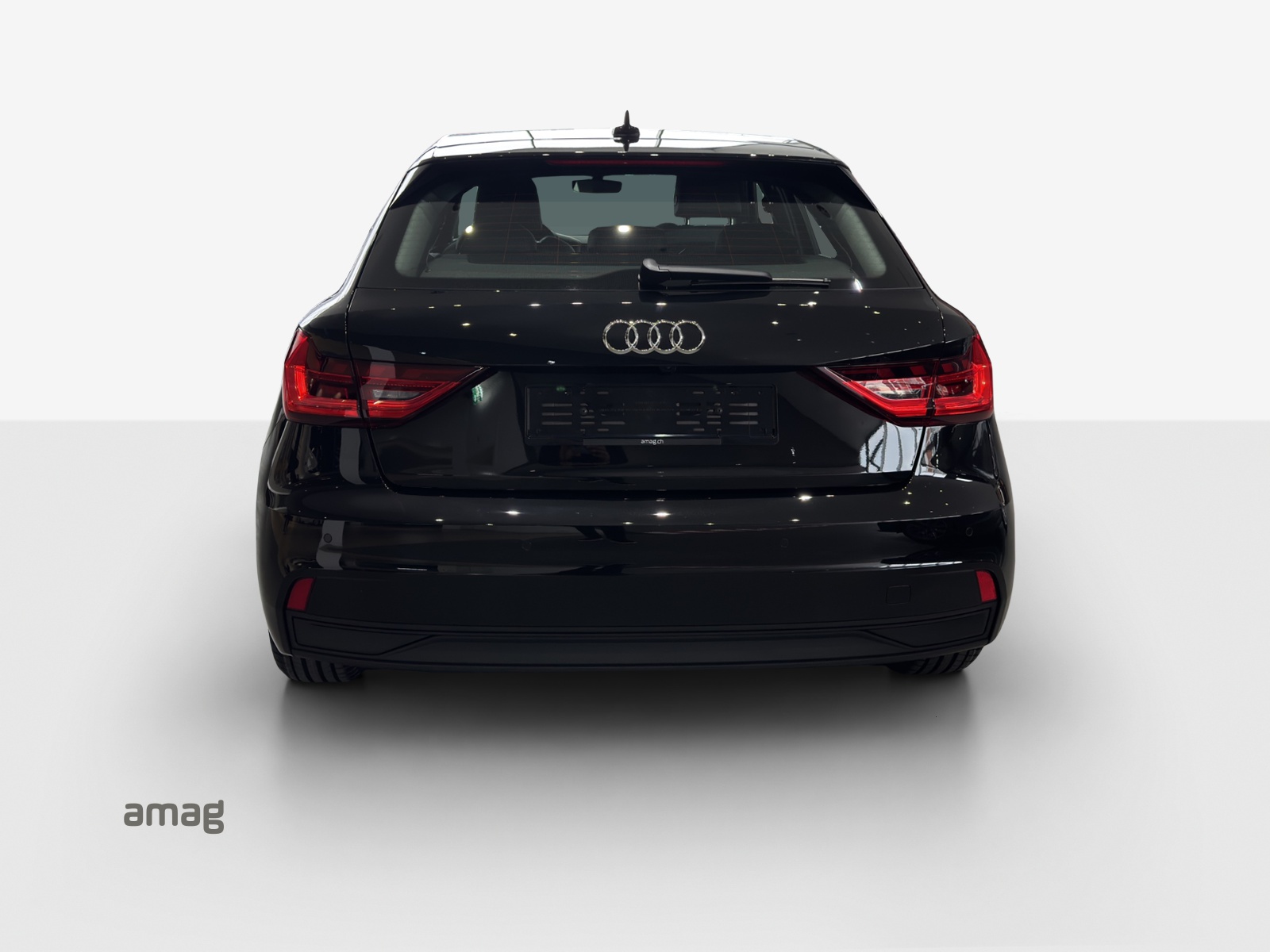 AUDI A1 Sportback 30 TFSI Attraction S-tronic-image-3