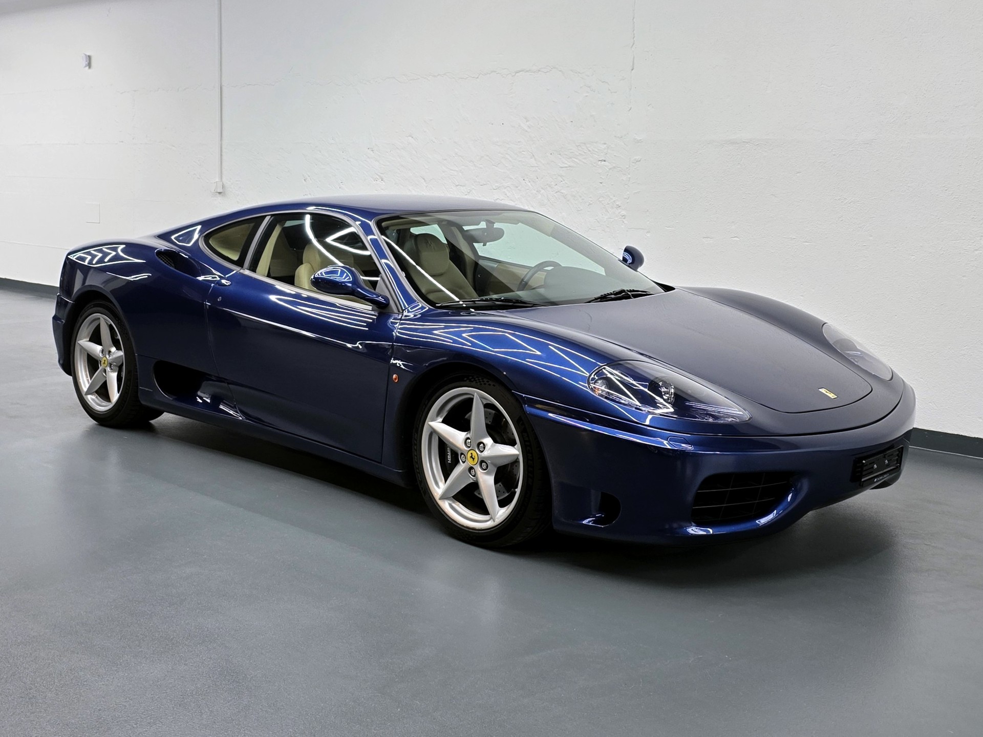 FERRARI F360 Modena-image-1