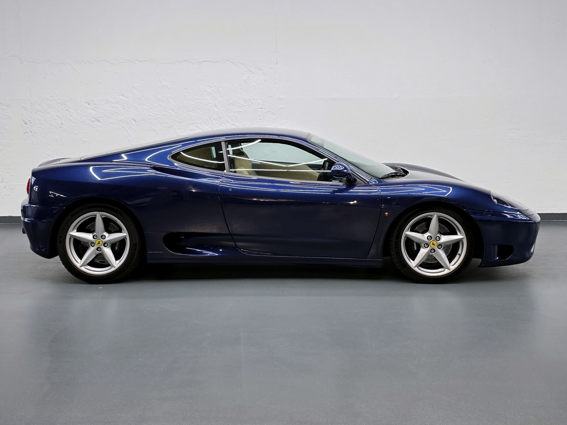 FERRARI F360 Modena-image-0