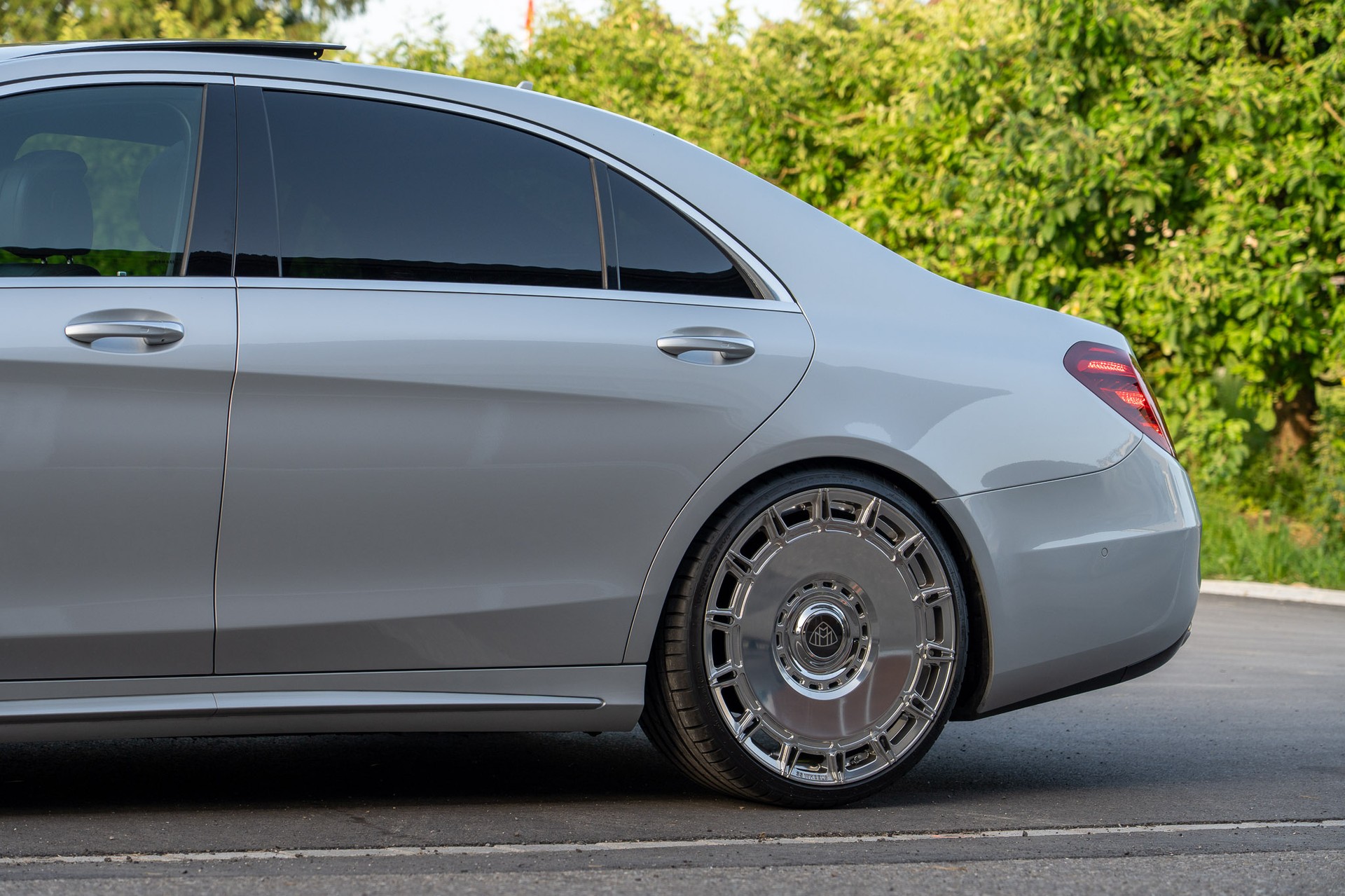 MERCEDES-BENZ S 350 d L 9G-Tronic-image-6