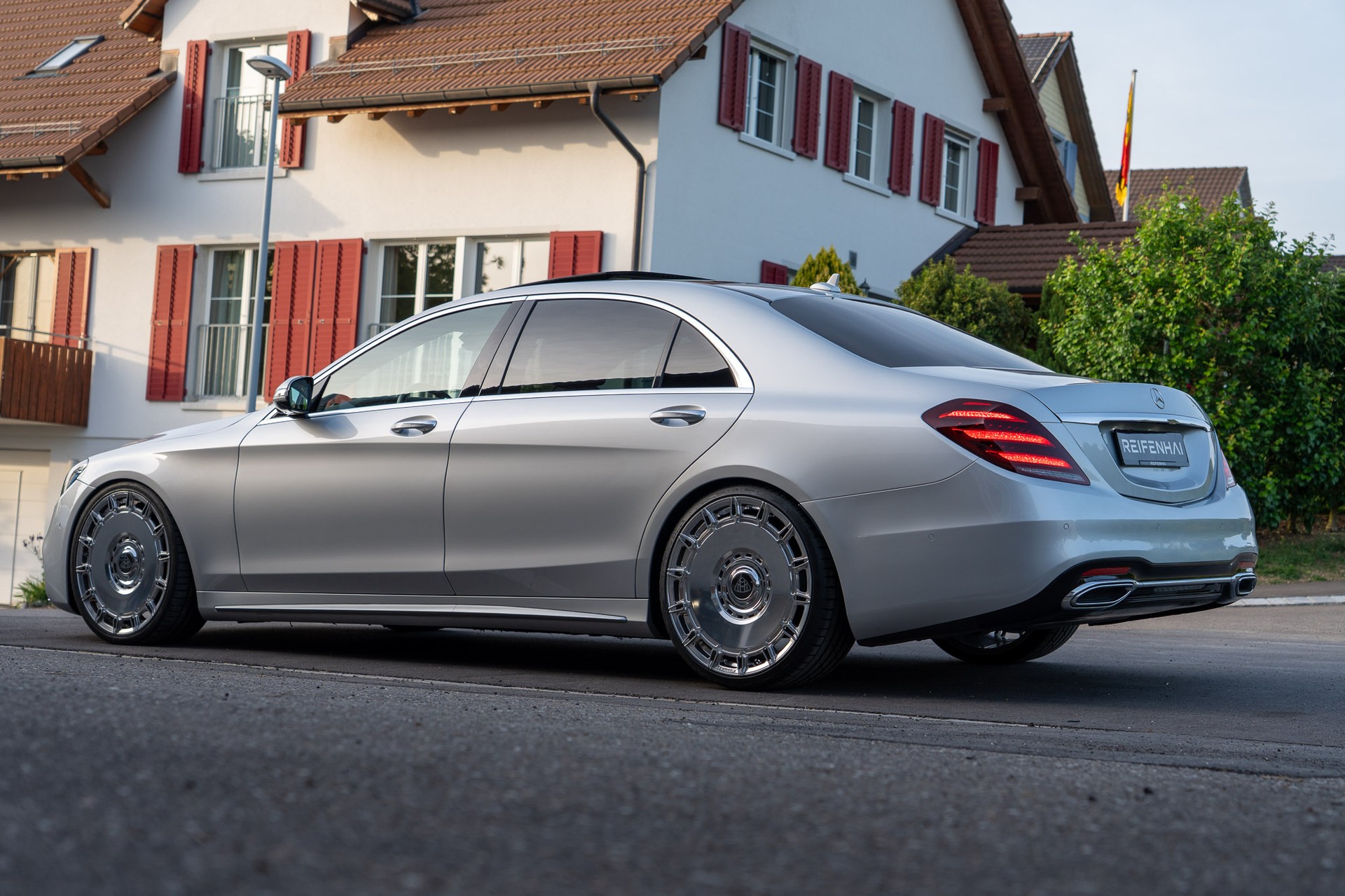 MERCEDES-BENZ S 350 d L 9G-Tronic-image-7