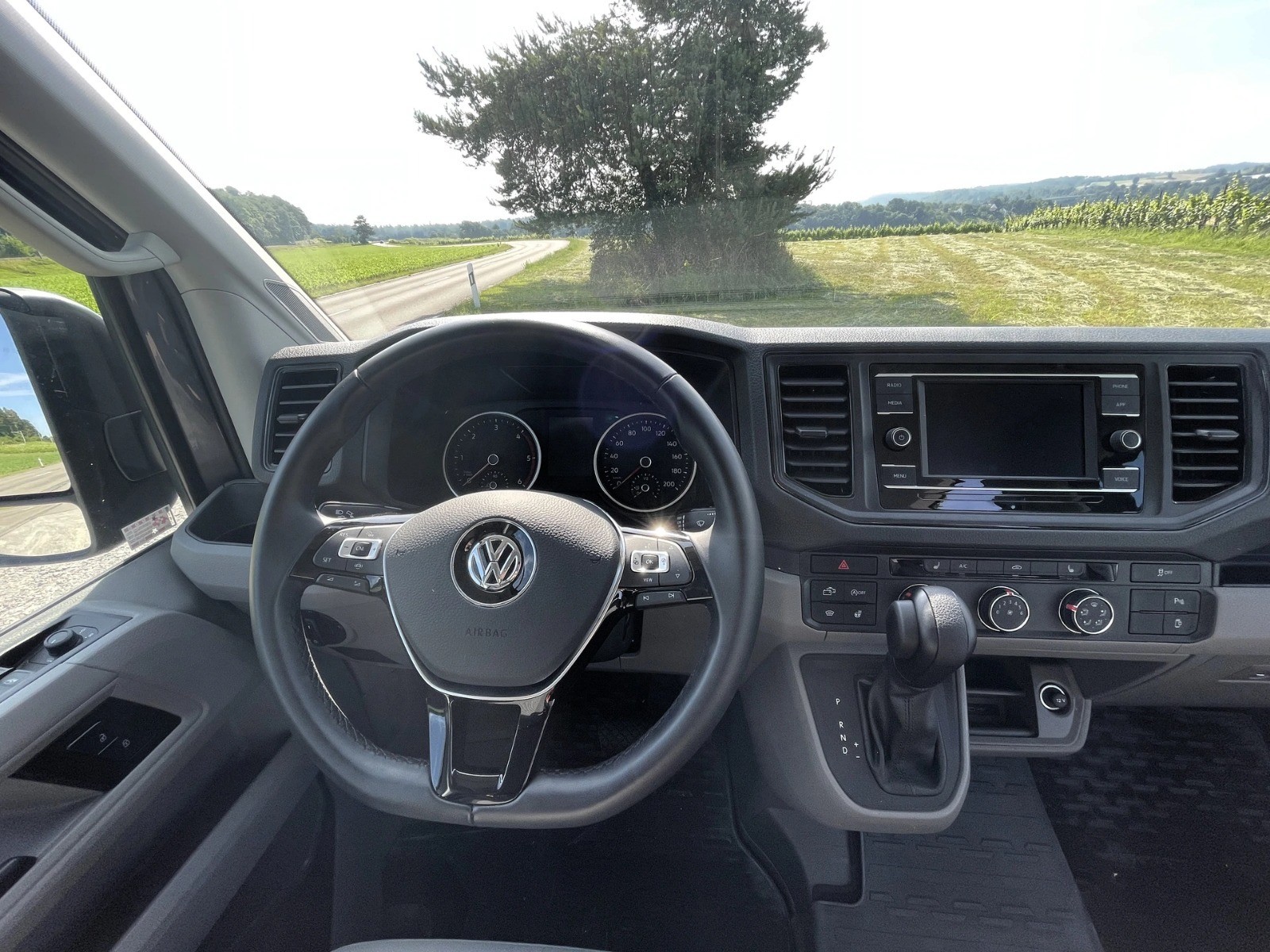 VW Grand California 600 2.0 BI-TDI-image-8