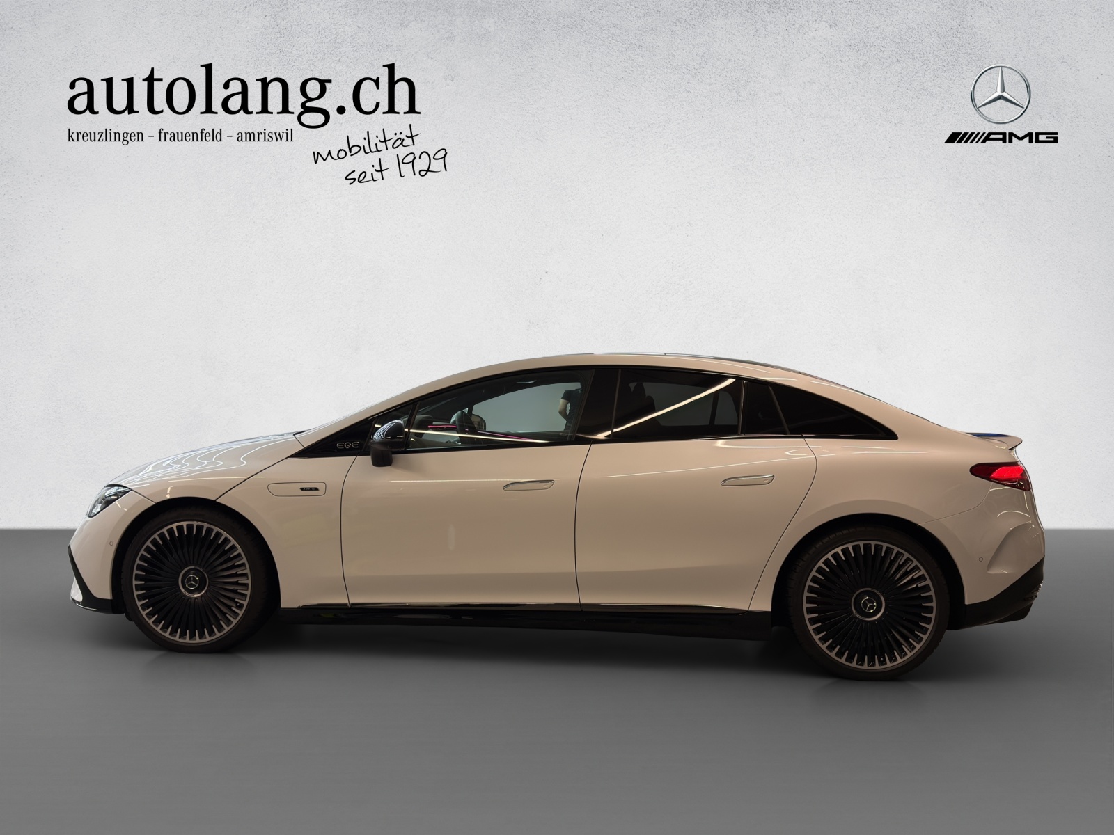 MERCEDES-BENZ EQE 43 AMG 4Matic-showroom-element-2