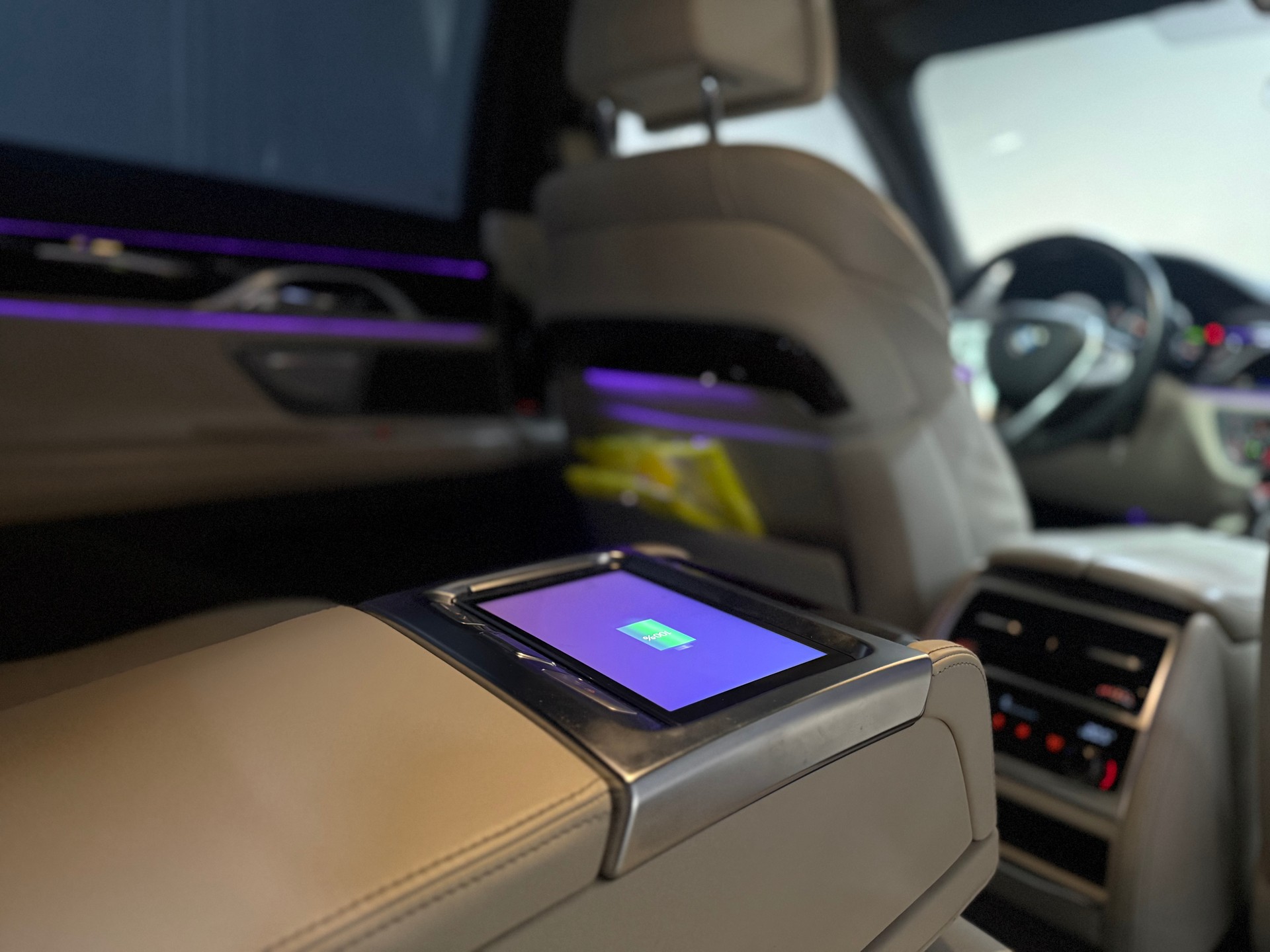 BMW 730d xDrive Steptronic-image-13