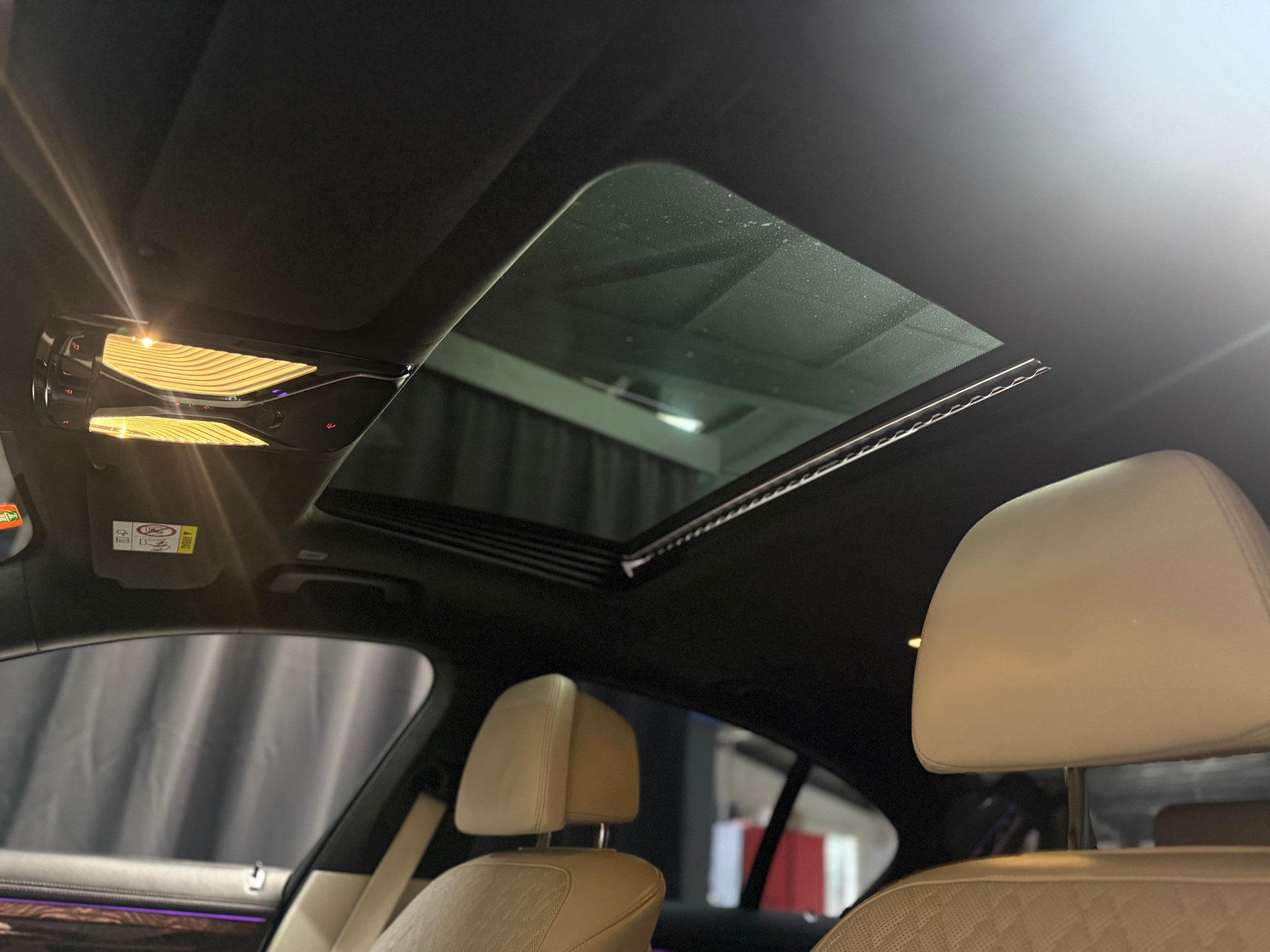 BMW 730d xDrive Steptronic-image-10