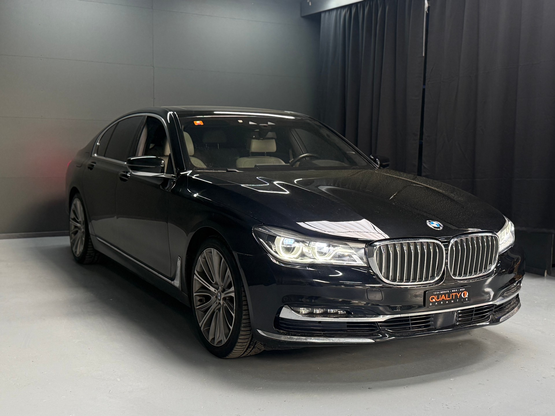 BMW 730d xDrive Steptronic-image-2