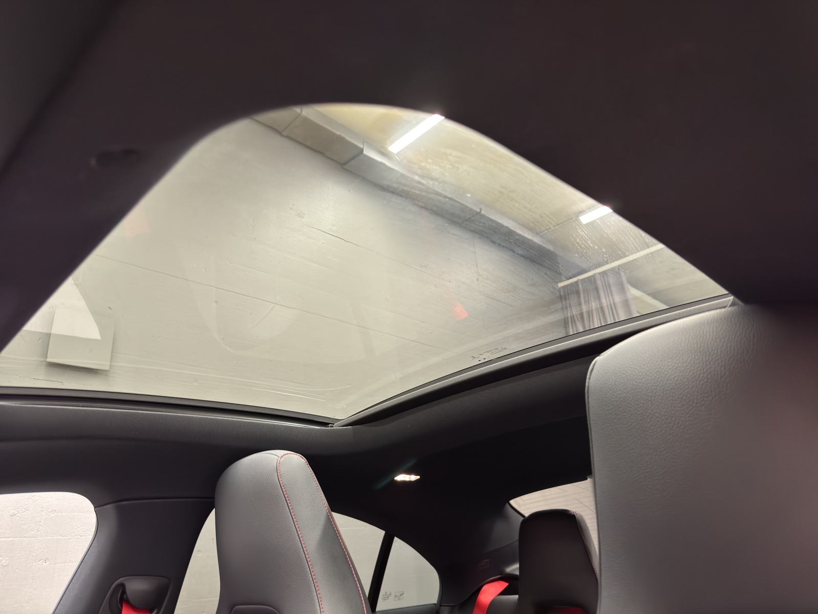 MERCEDES-BENZ AMG CLA 35 4matic-image-14