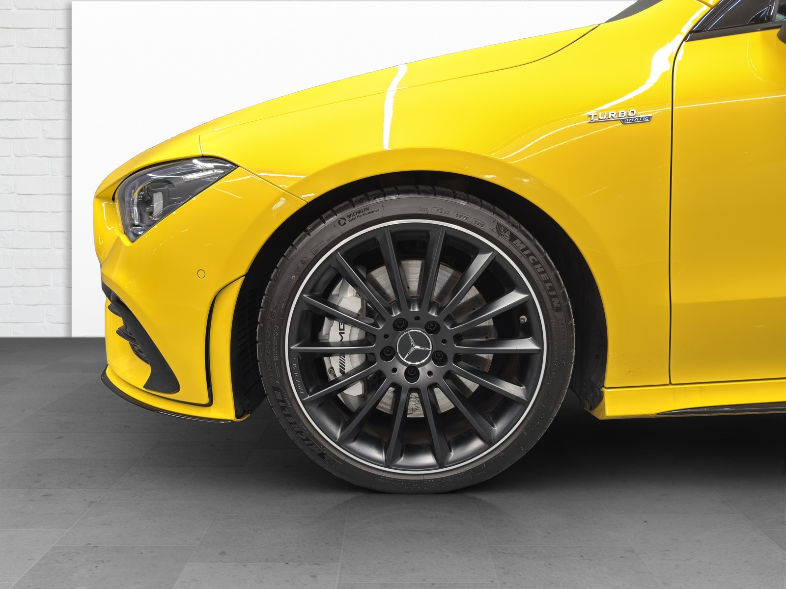 MERCEDES-BENZ AMG CLA 35 4matic-image-5
