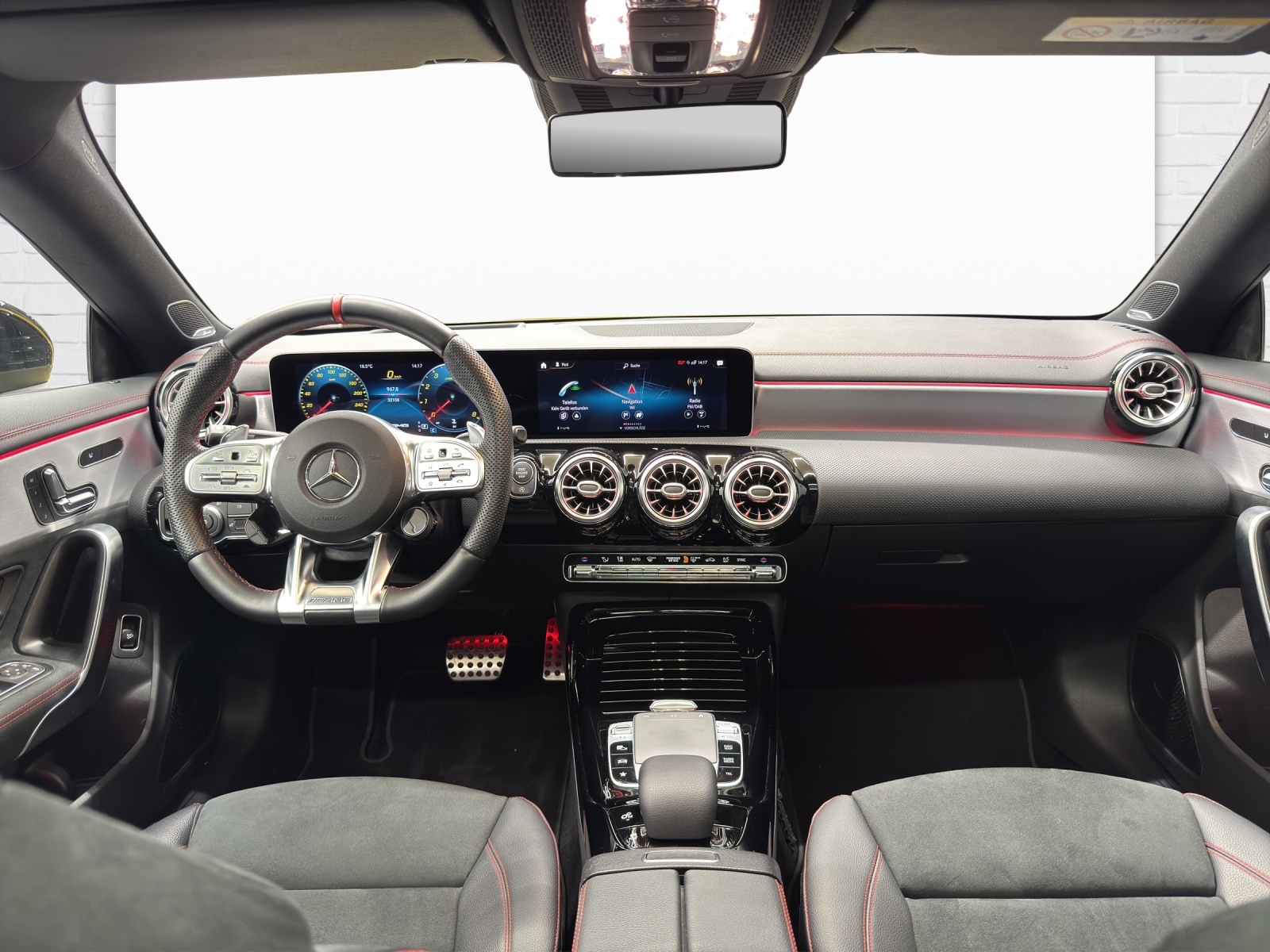 MERCEDES-BENZ AMG CLA 35 4matic-image-7