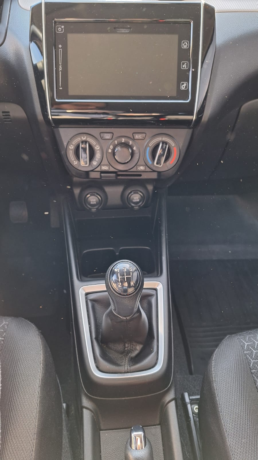 SUZUKI Swift 1.2i 16V Compact+ Allgrip 4x4-image-6