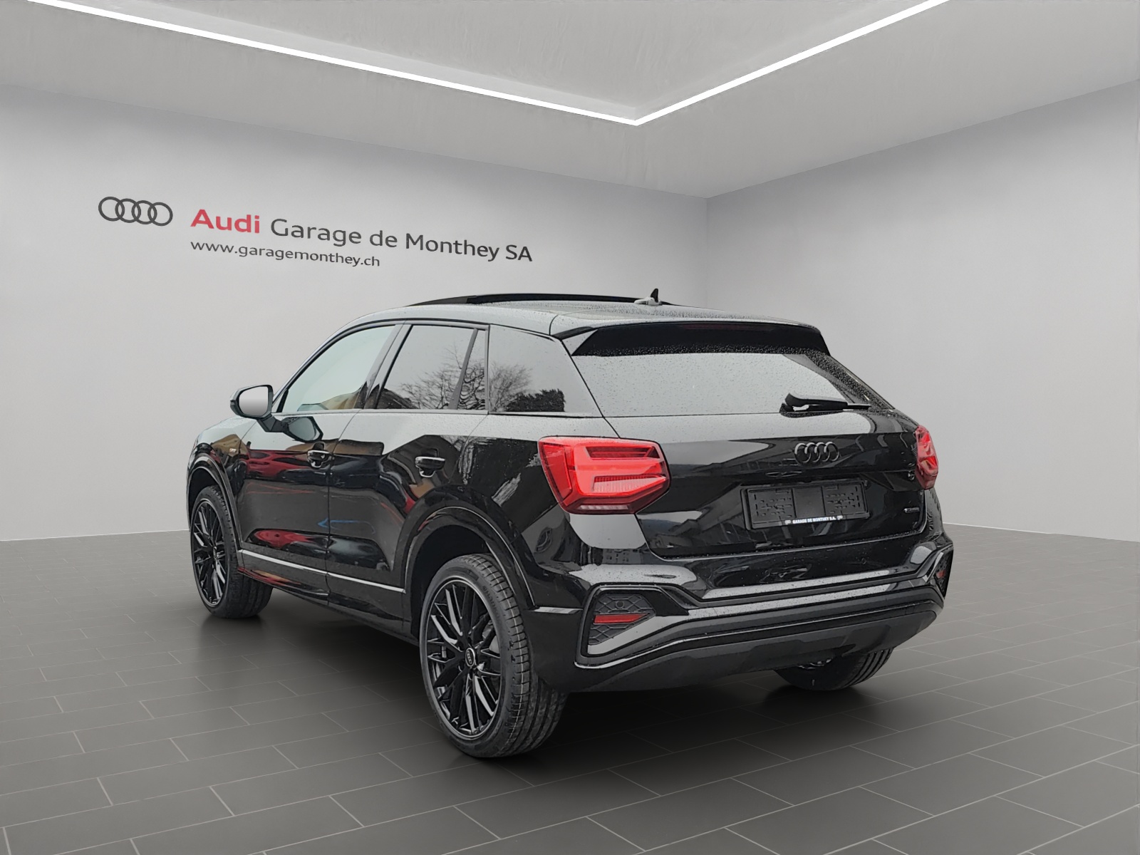 AUDI Q2 40 TFSI S line Attraction quattro S-tronic-image-2