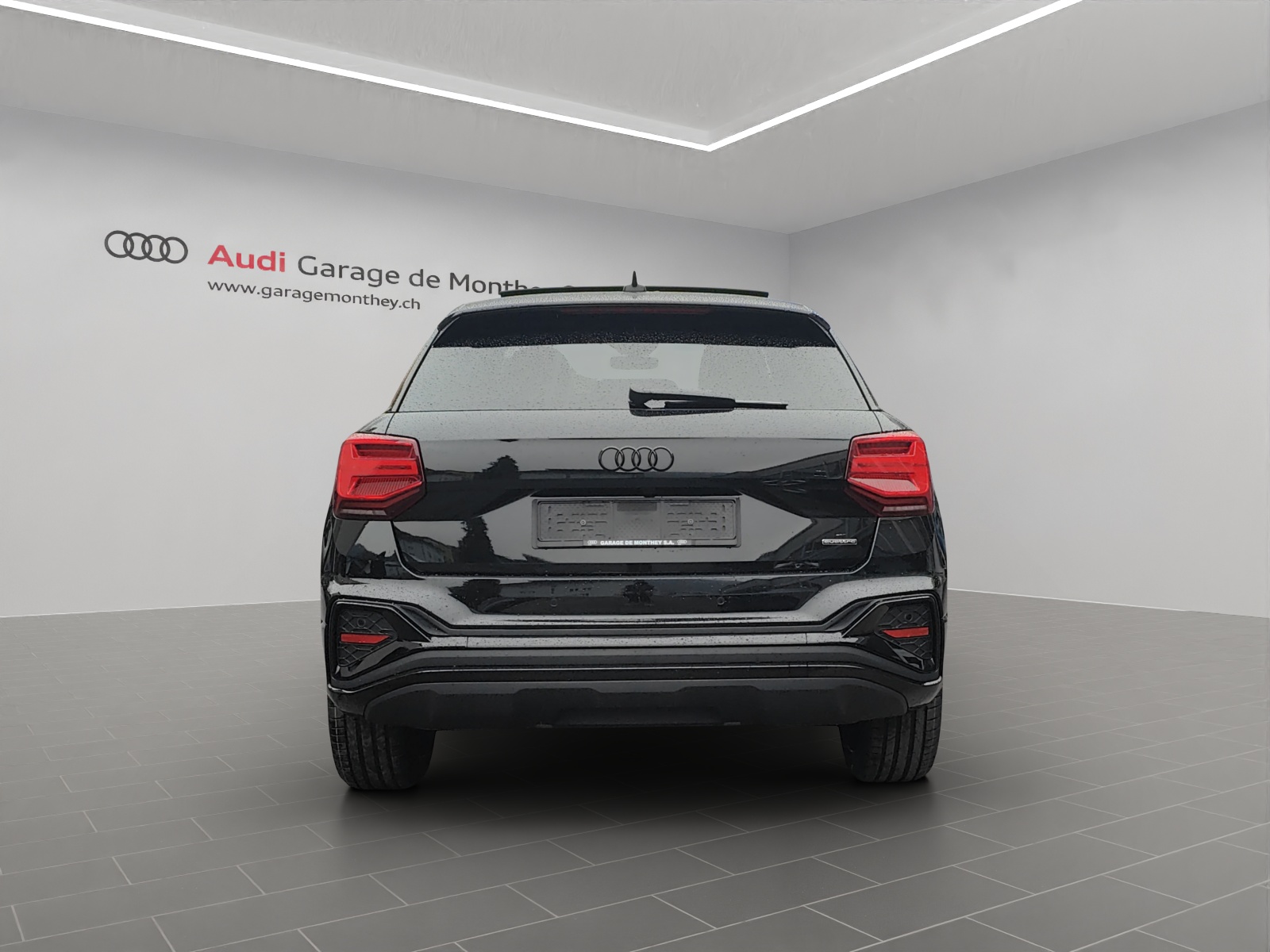 AUDI Q2 40 TFSI S line Attraction quattro S-tronic-image-3