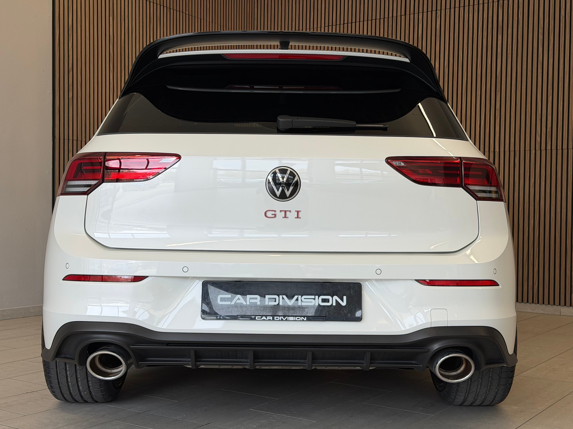 VW Golf 2.0 TSI GTI Clubsport DSG-image-6