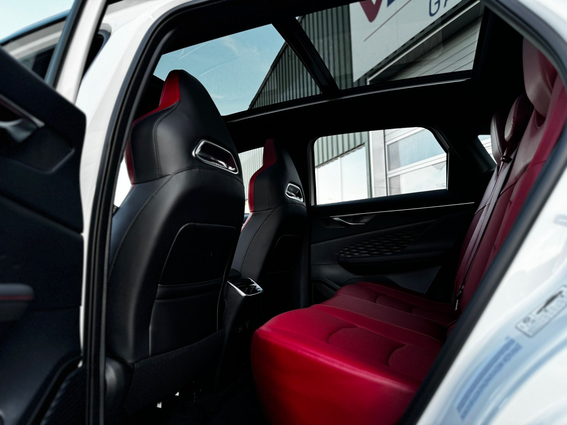 BAIC X55 1.5 Premium-image-15