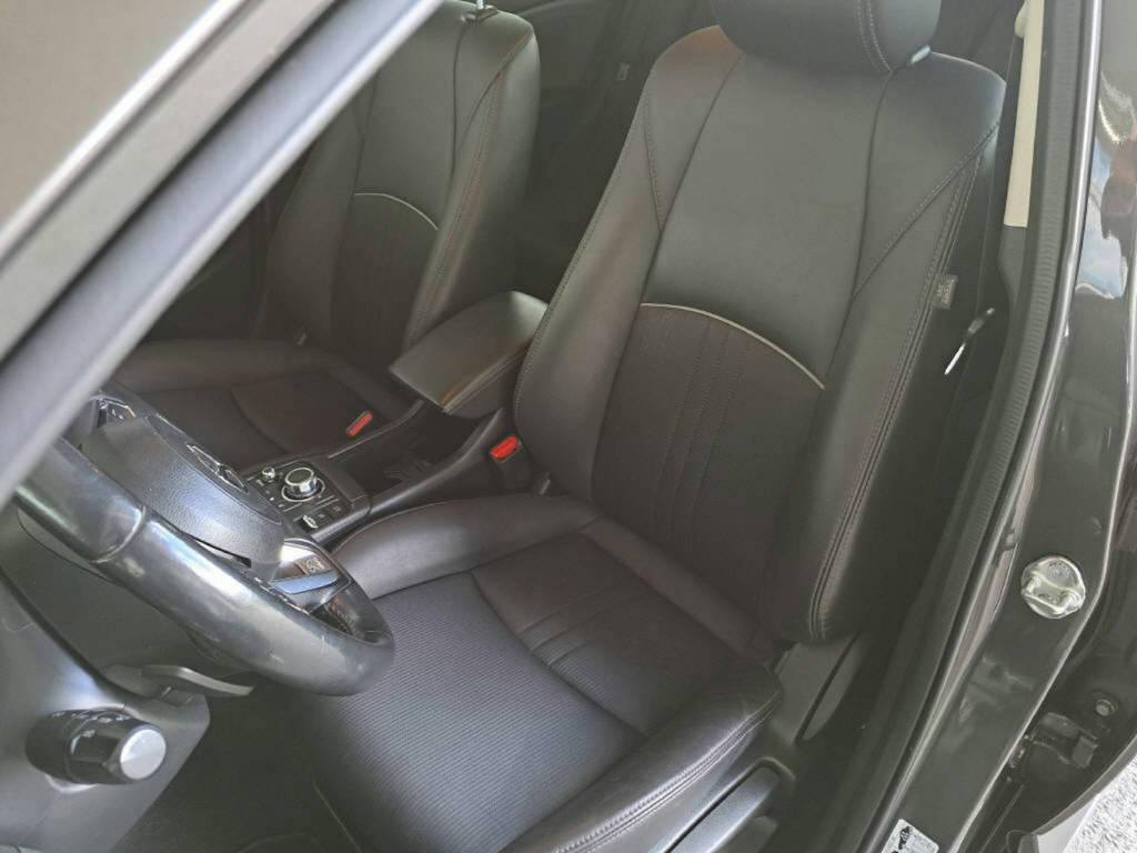 MAZDA CX-3 2.0 121cv Revolution-image-8