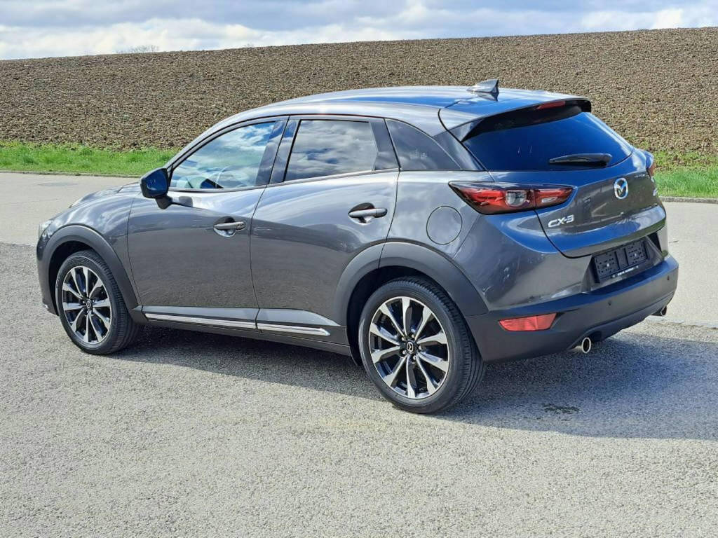 MAZDA CX-3 2.0 121cv Revolution-image-2