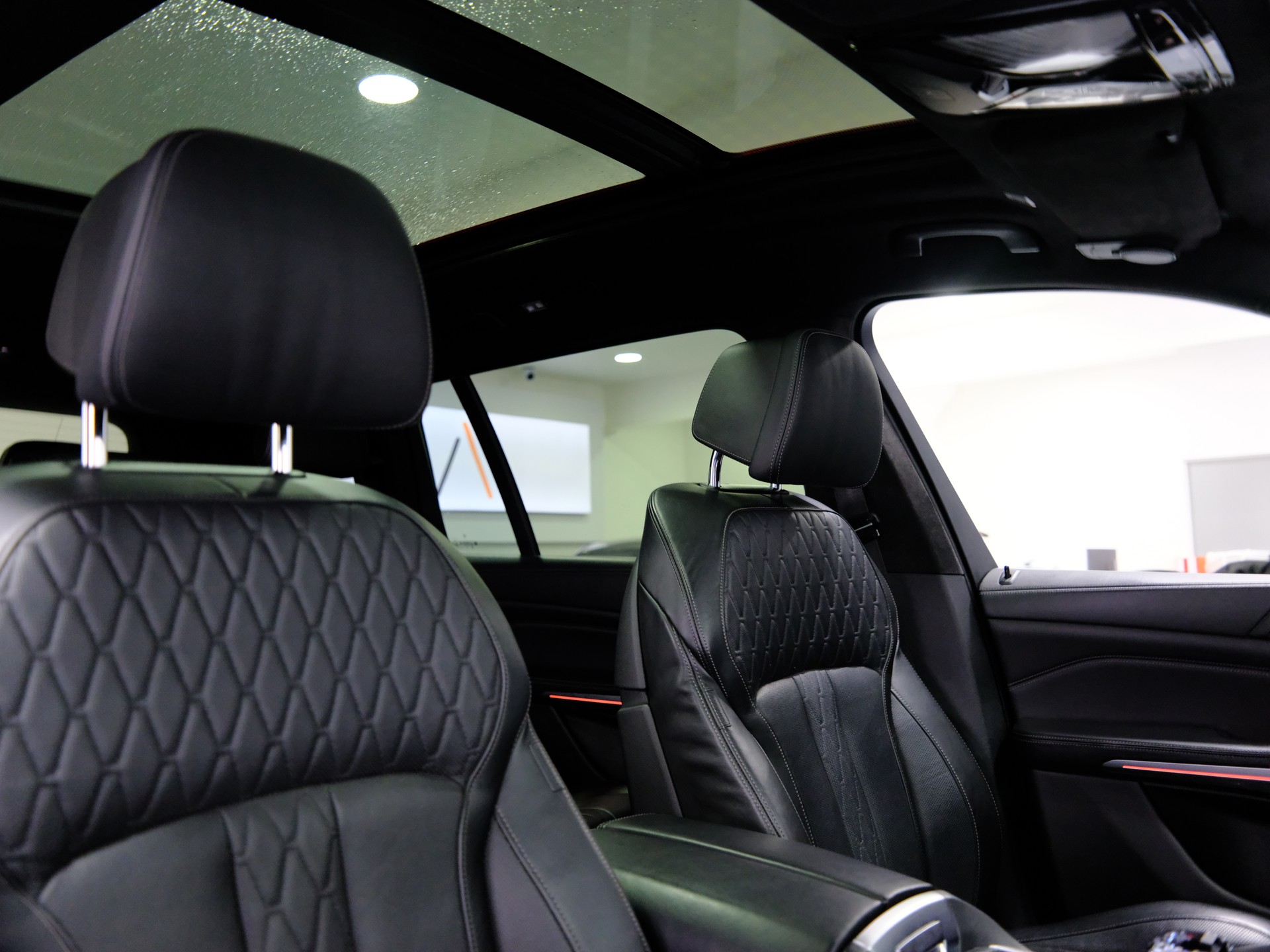 BMW X7 xDrive M50d Steptronic-image-17