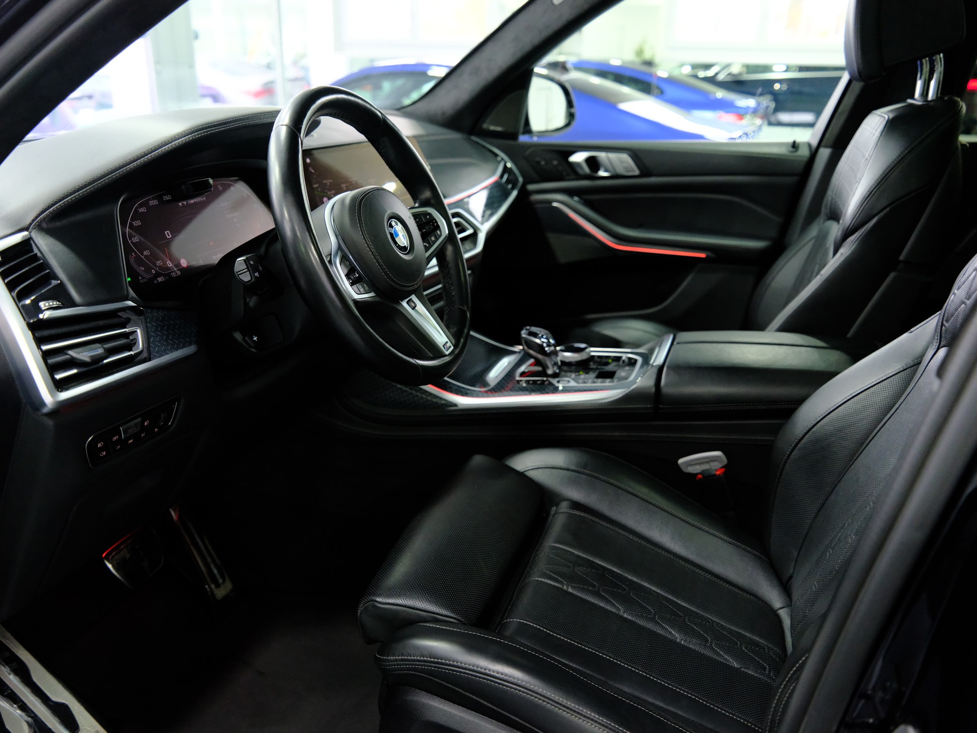 BMW X7 xDrive M50d Steptronic-image-9