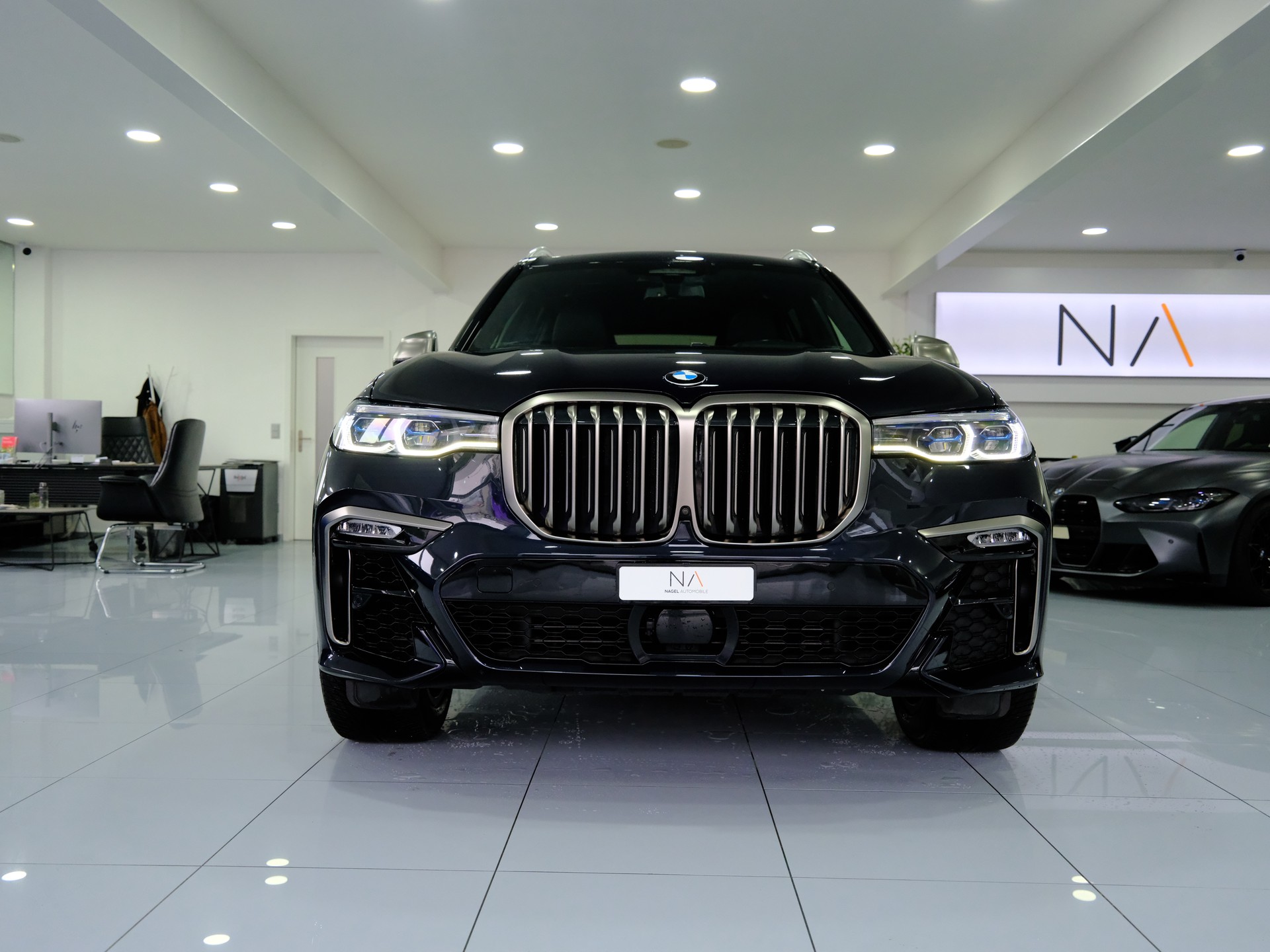 BMW X7 xDrive M50d Steptronic-image-2