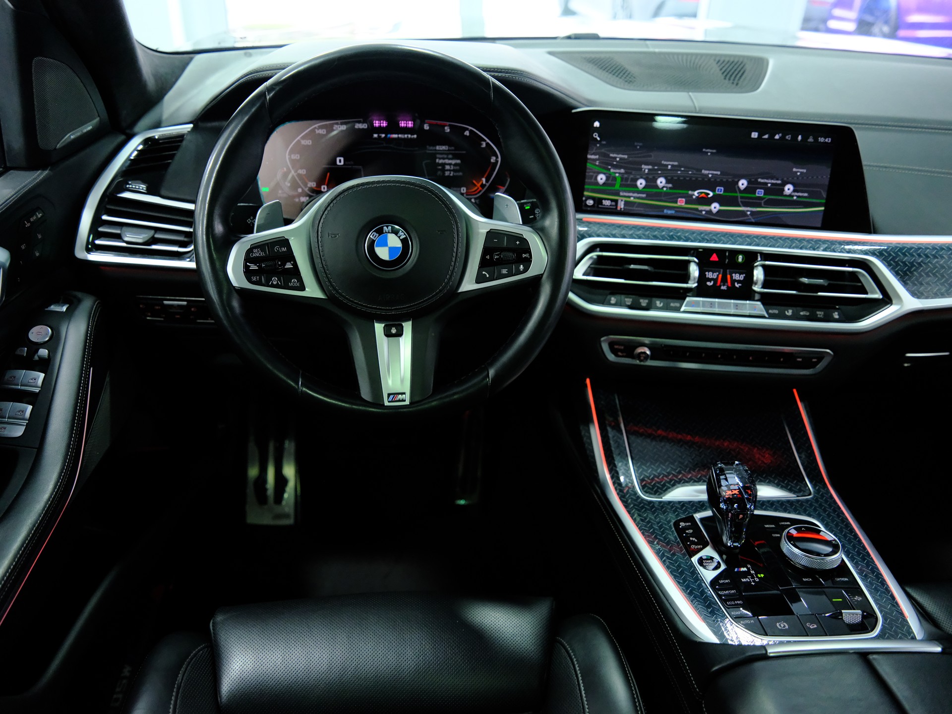 BMW X7 xDrive M50d Steptronic-image-11